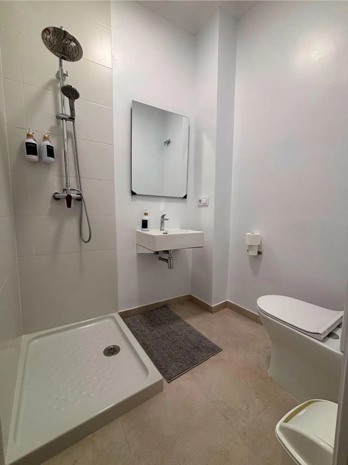 Bathroom in Banana Gay House - Only Men