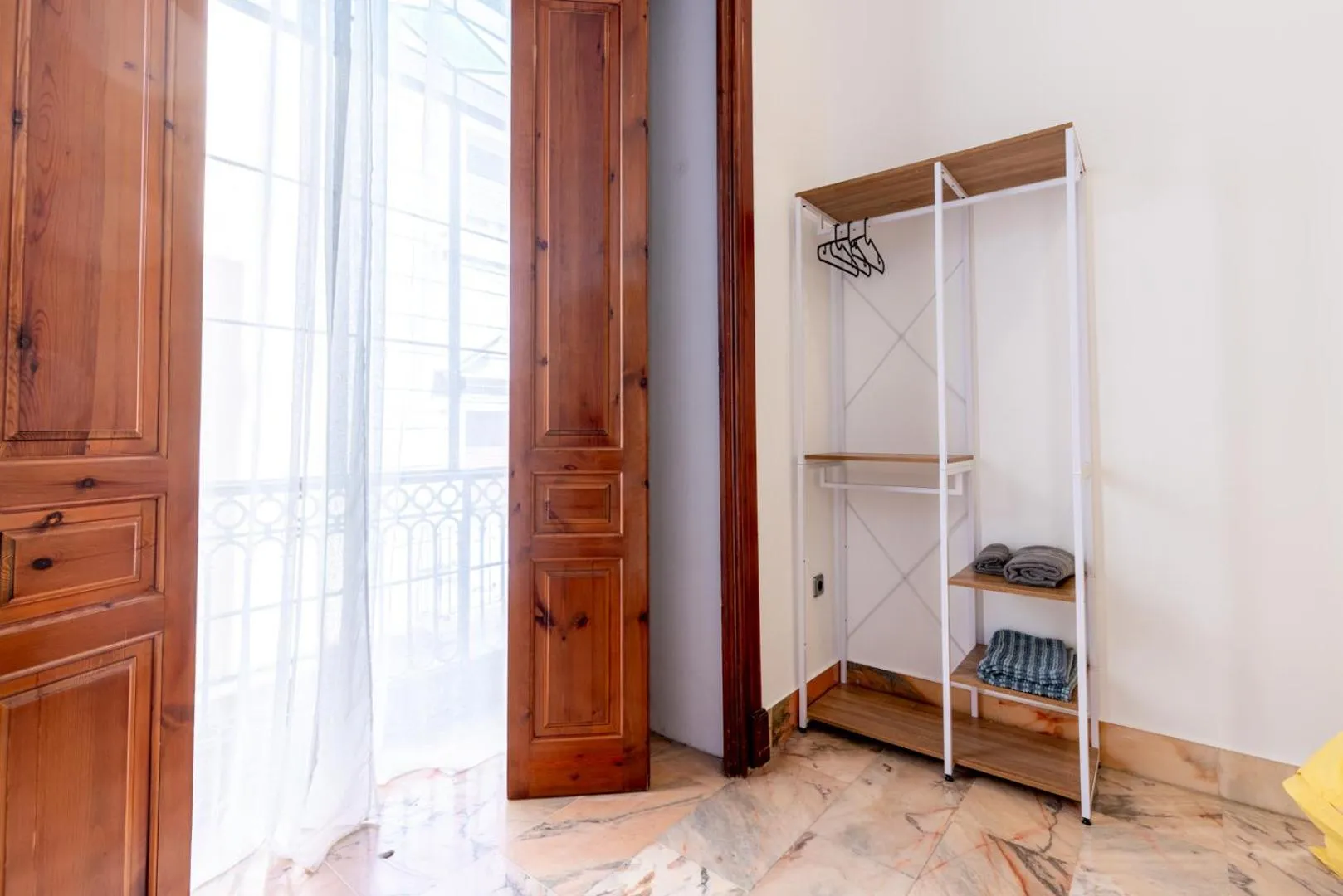 wardrobe in Banana Gay House - Only Men