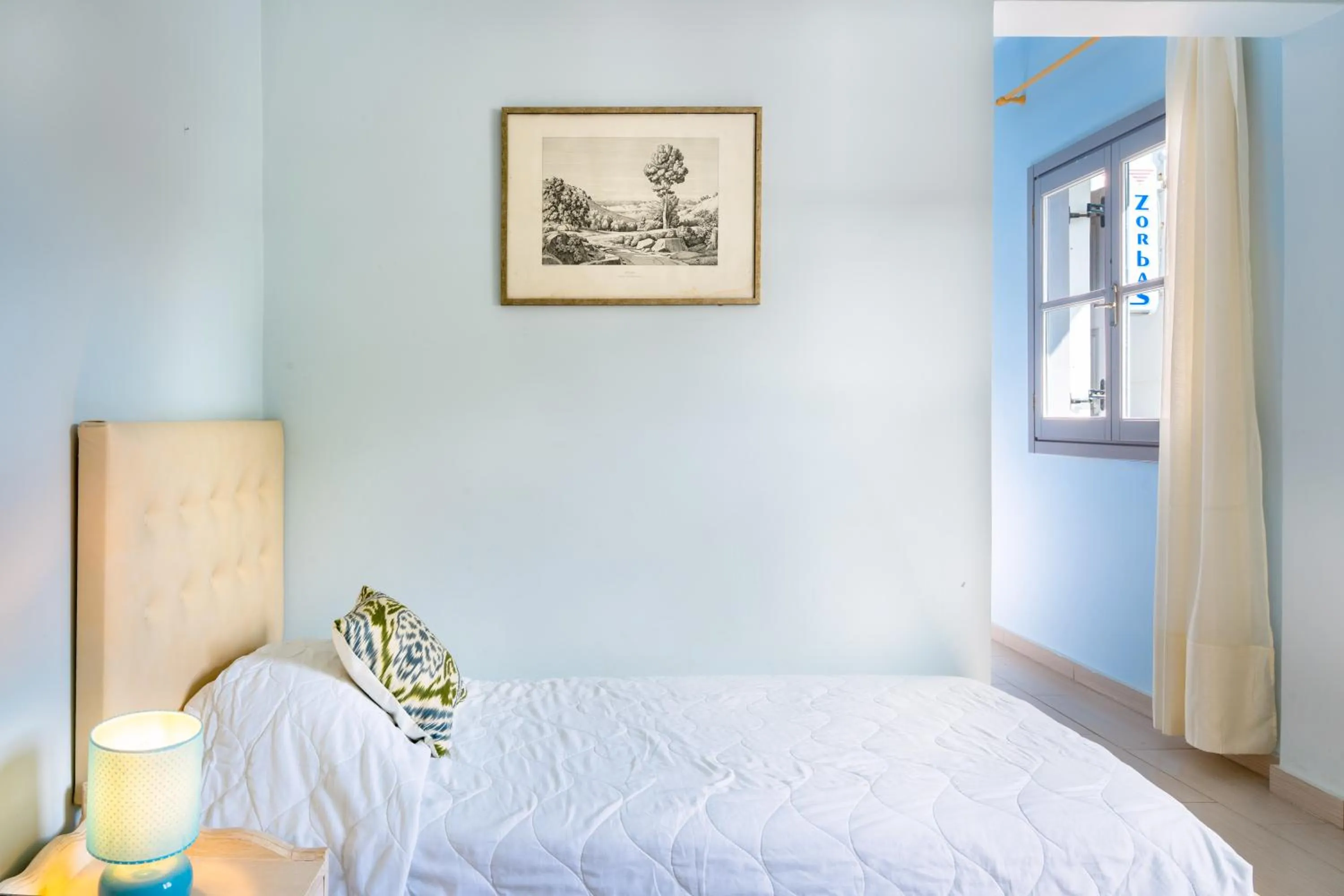 Bed in MasouriBlu Boutique Hotel