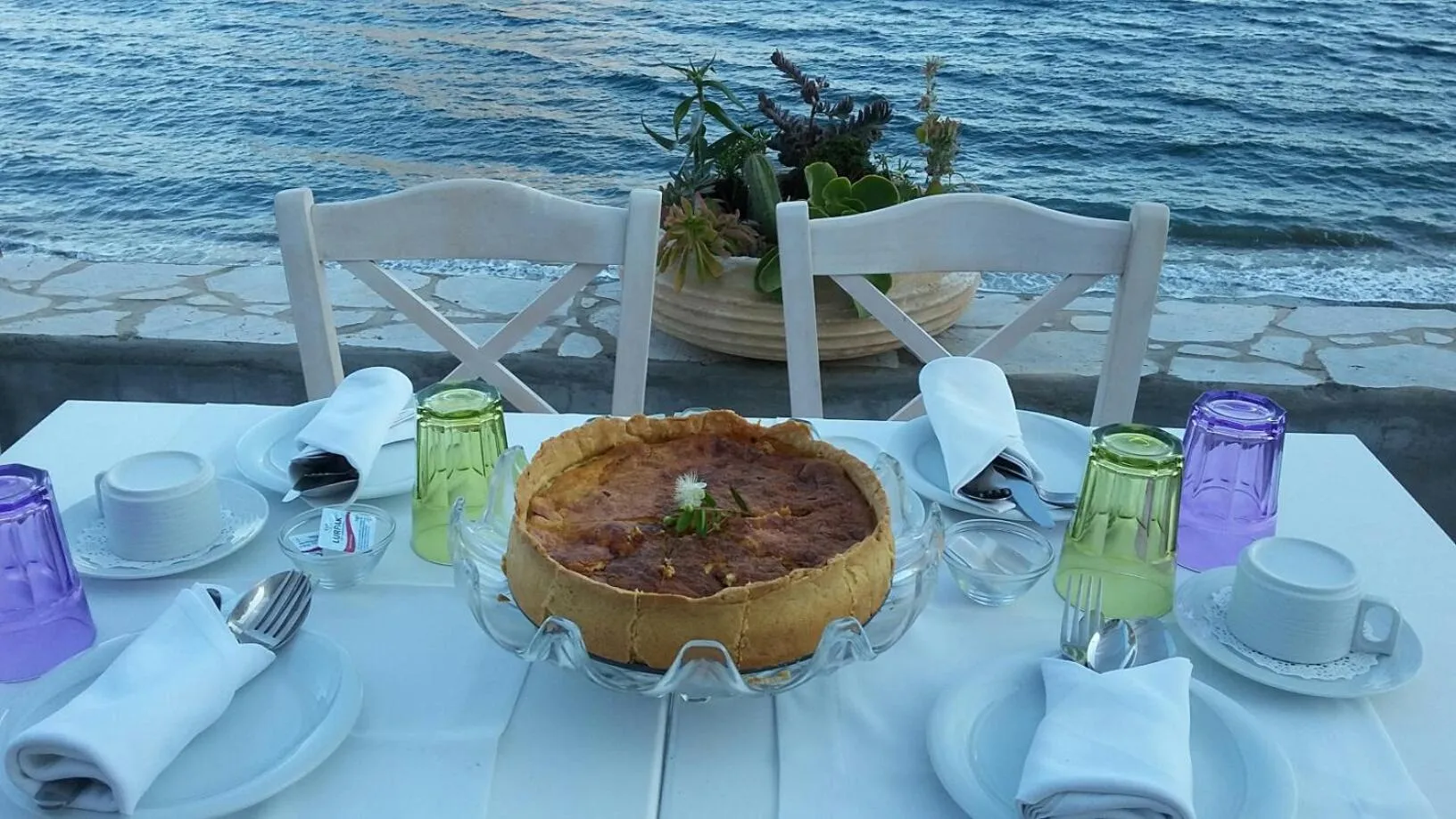 Breakfast in MasouriBlu Boutique Hotel