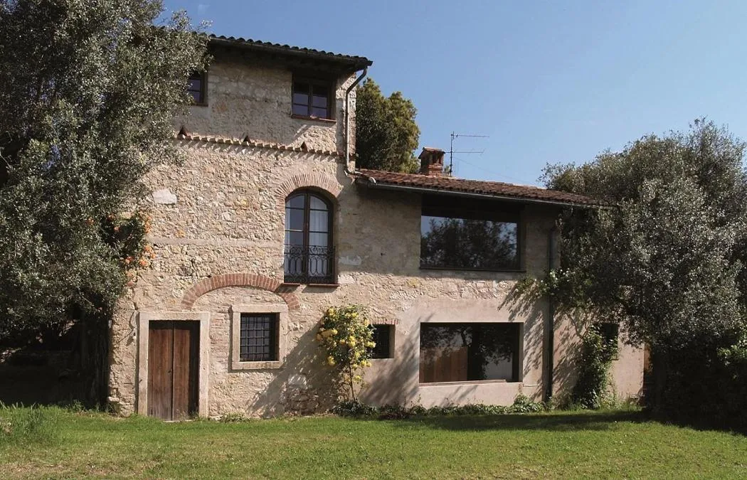 Property building in Collina di Verona Borgo San Mattia