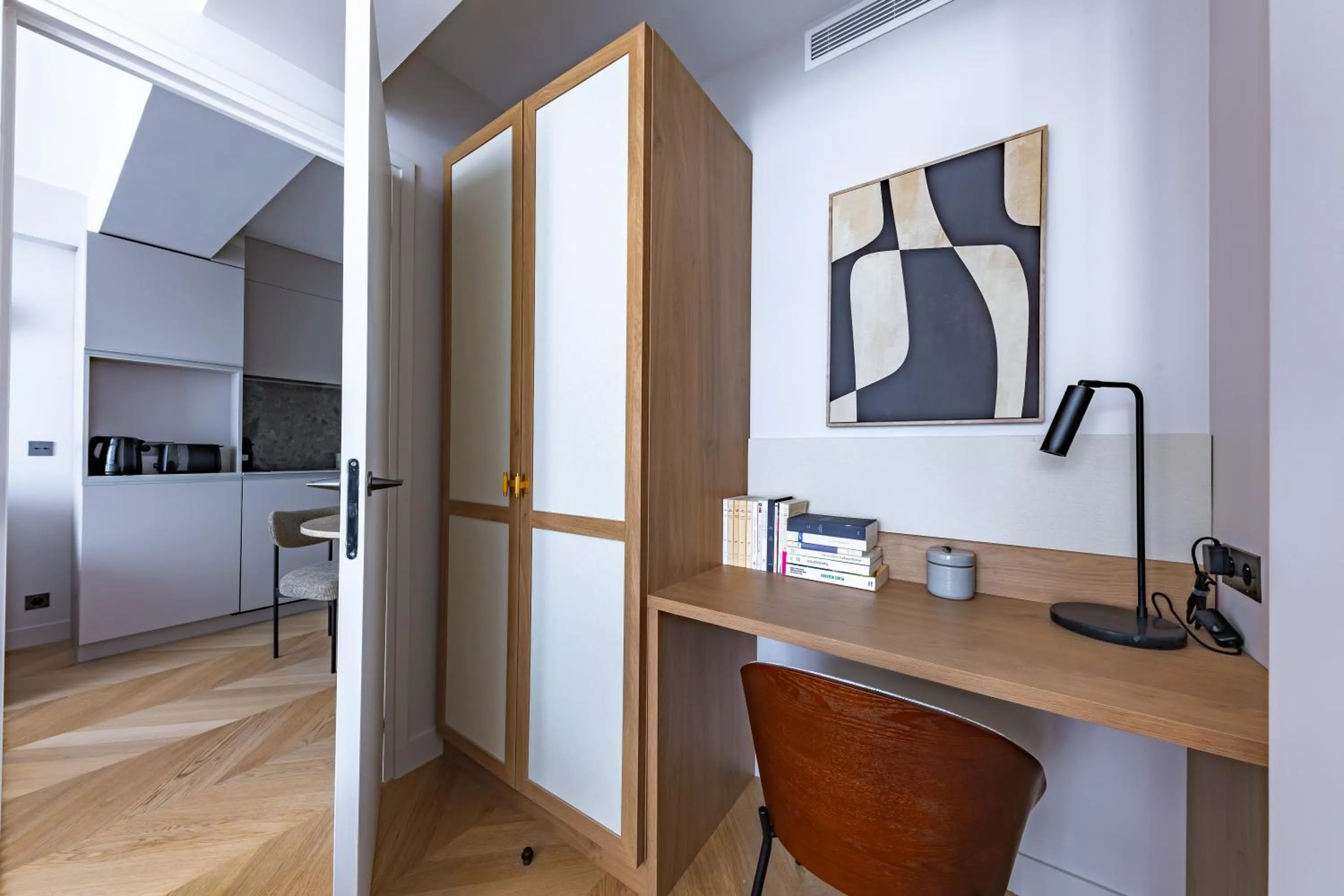 Seating area in Quartier Libre Opera