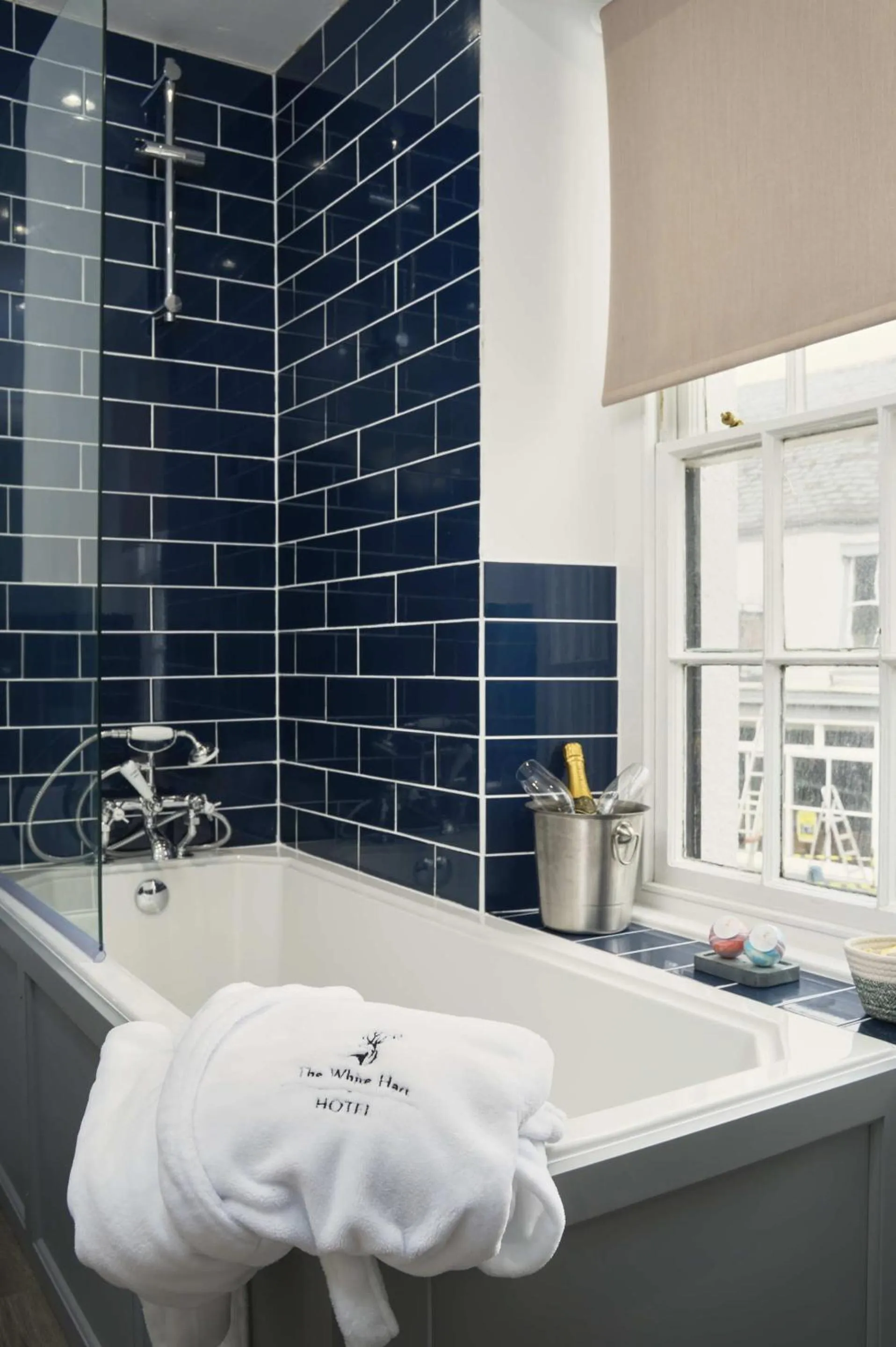 Bathroom in The White Hart Hotel