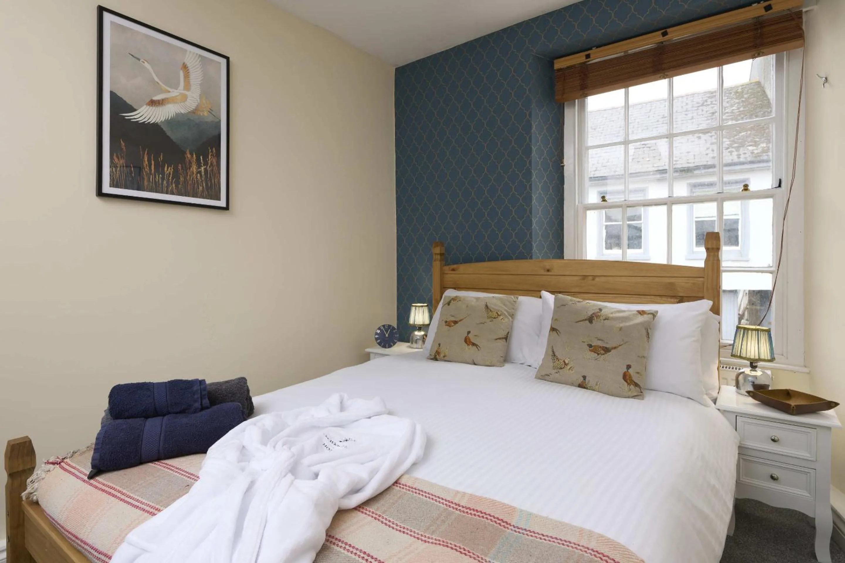 Bedroom, Bed in The White Hart Hotel