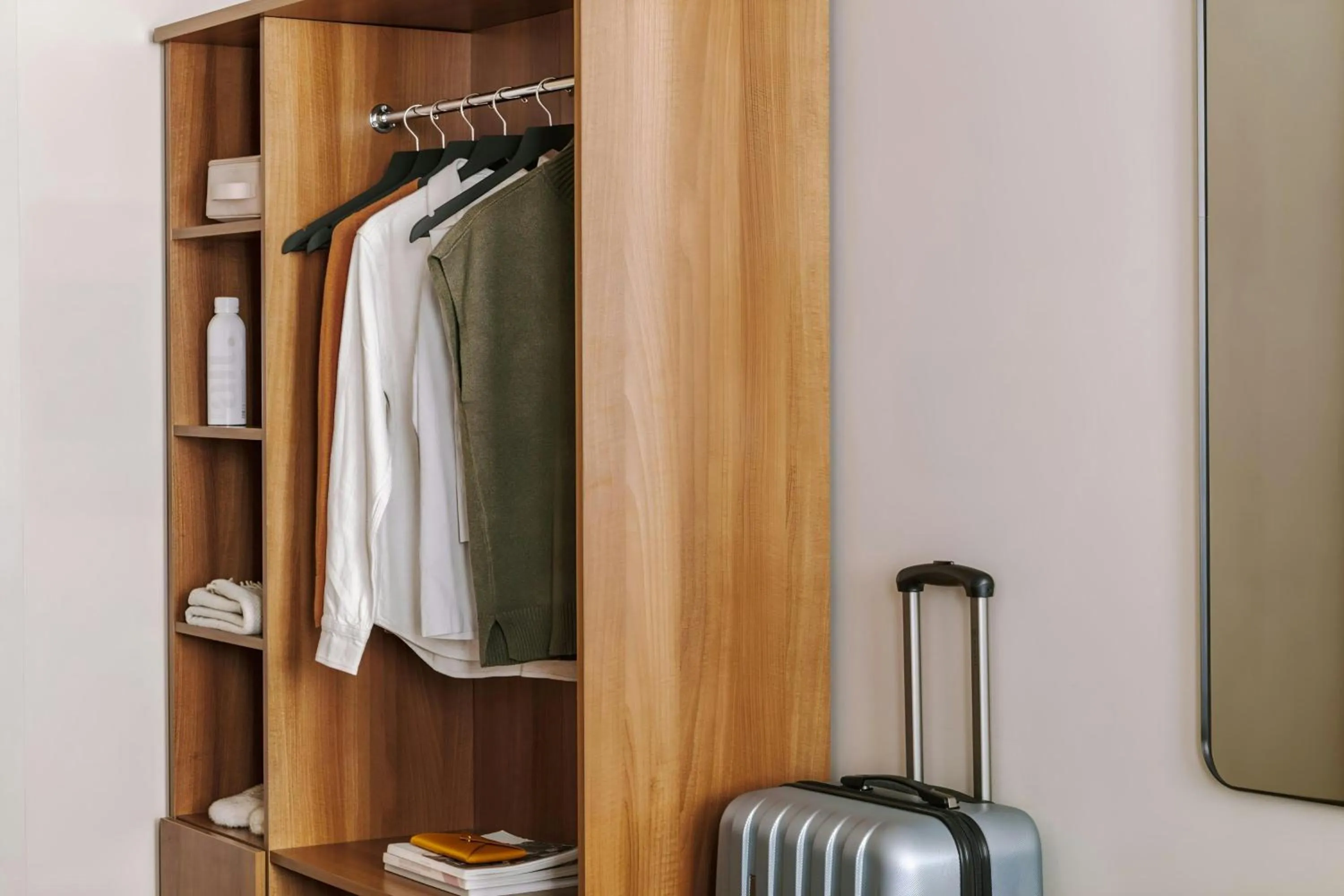 Bedroom in The Gilbert Hotel Kensington, Sonder Hotel by Marriott Bonvoy