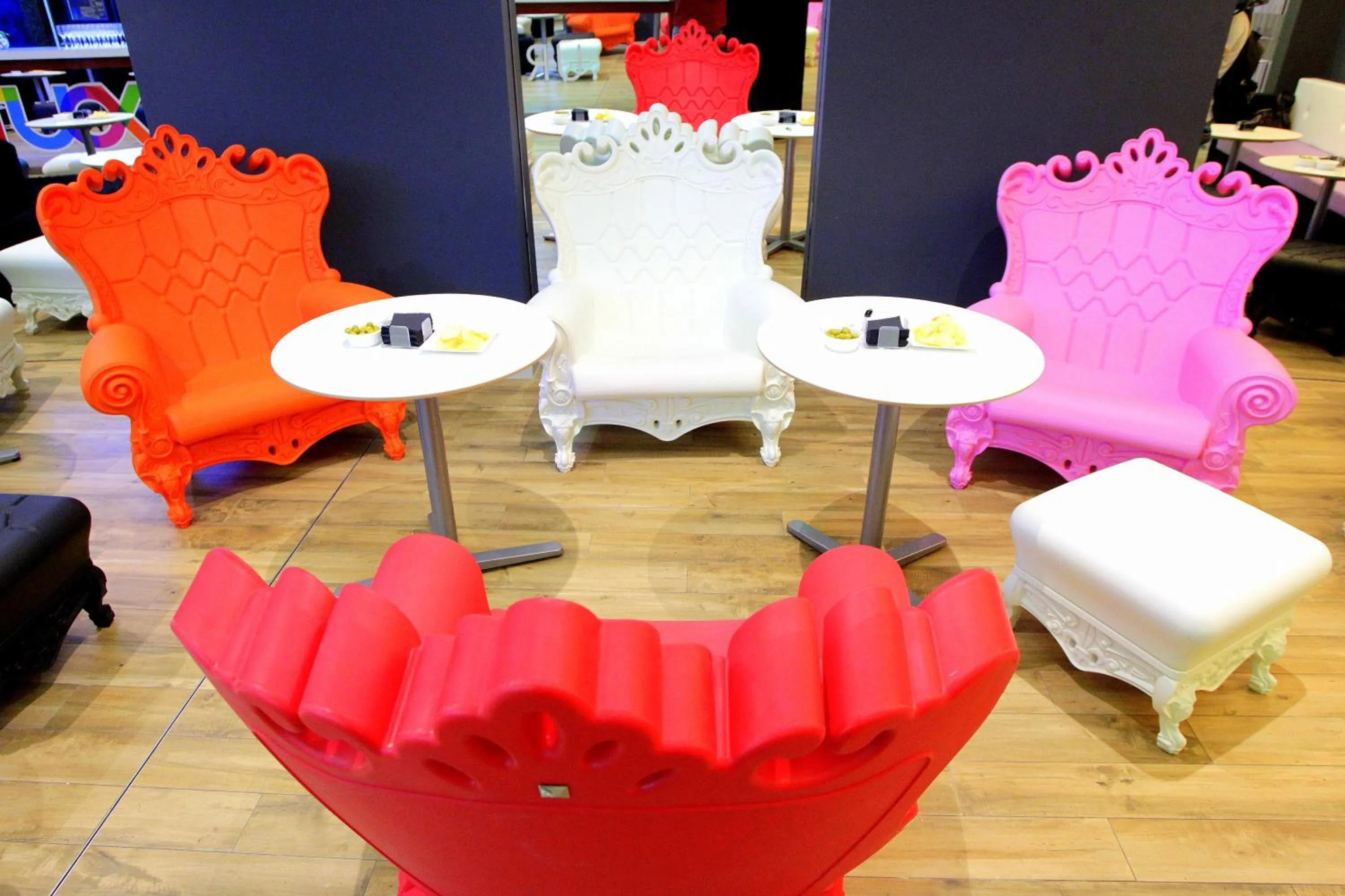 Restaurant/places to eat in Urban Youth Hostel