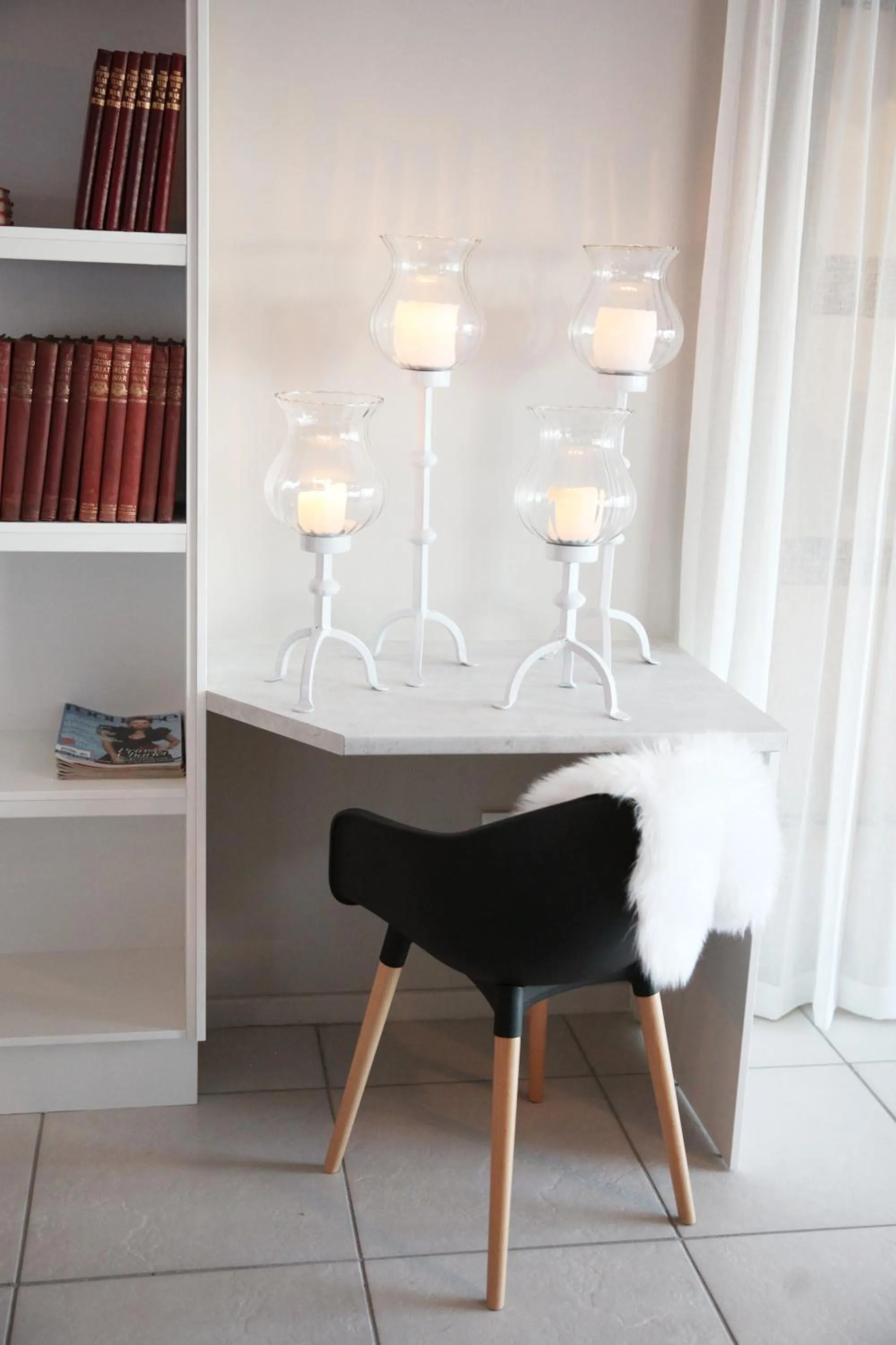 Library in Eden Guesthouse B&B