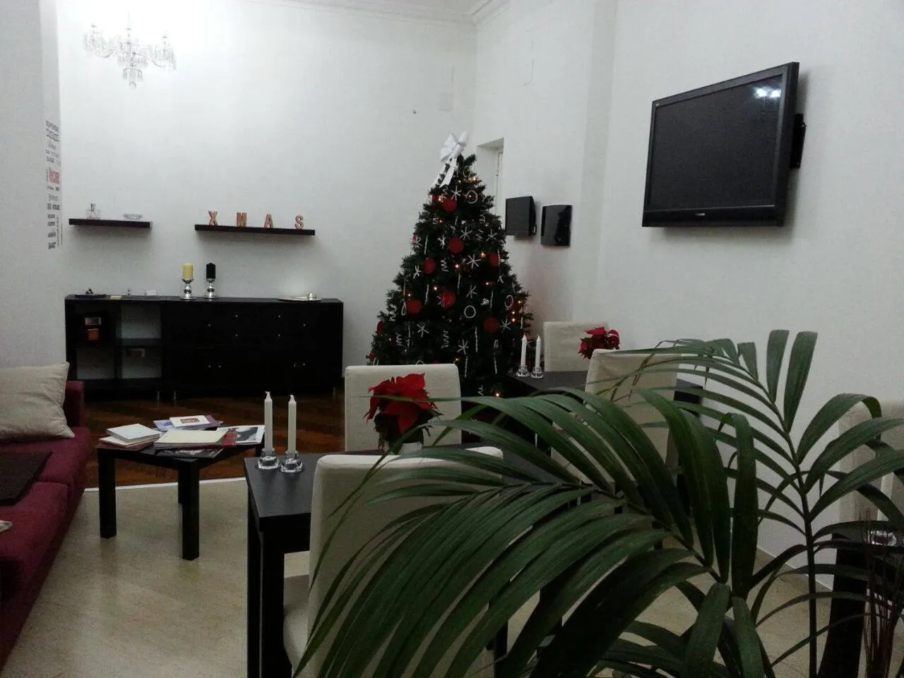 Communal lounge/ TV room in B&B Paolo e Mariella