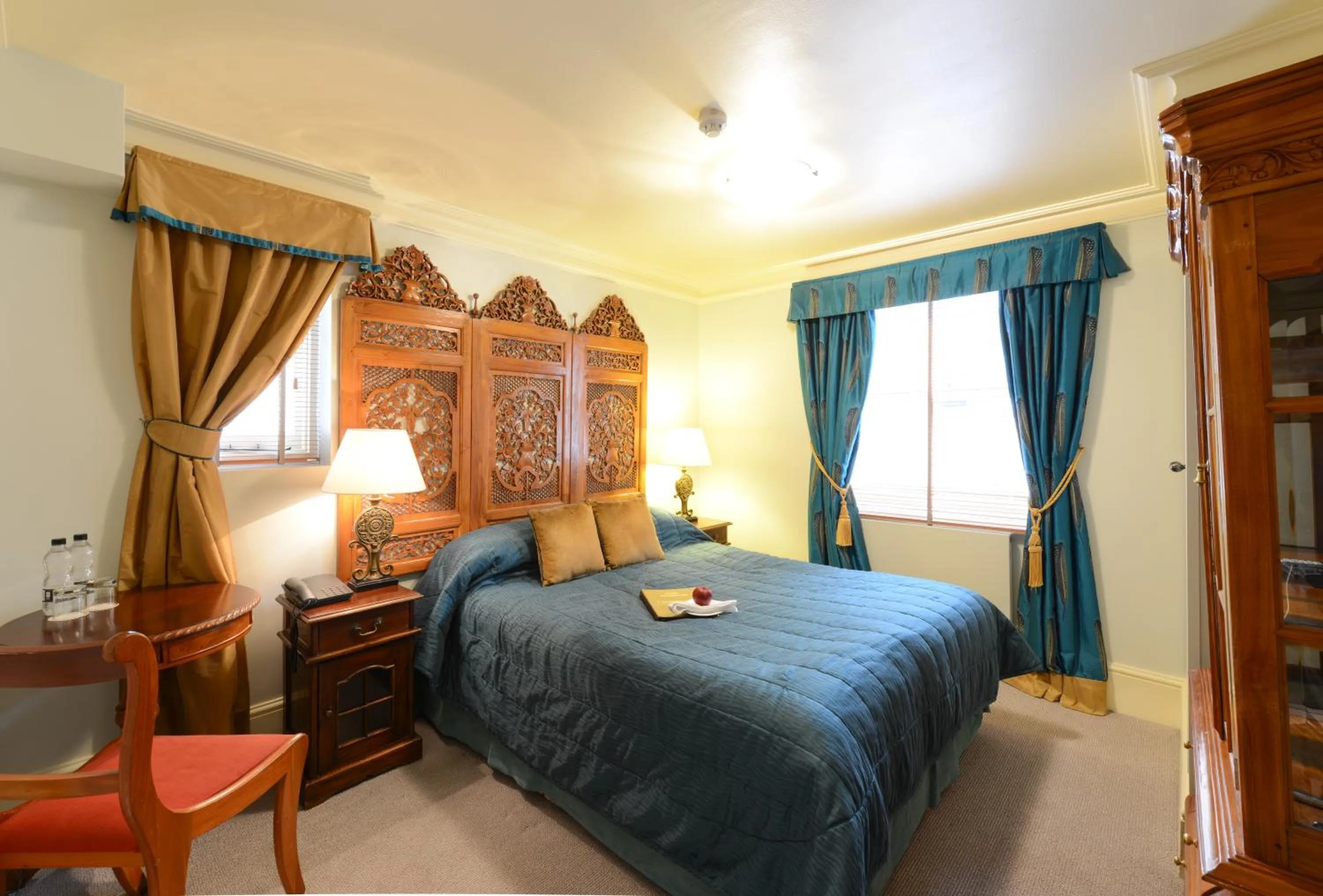 Other, Bed in Twenty Nevern Square Hotel