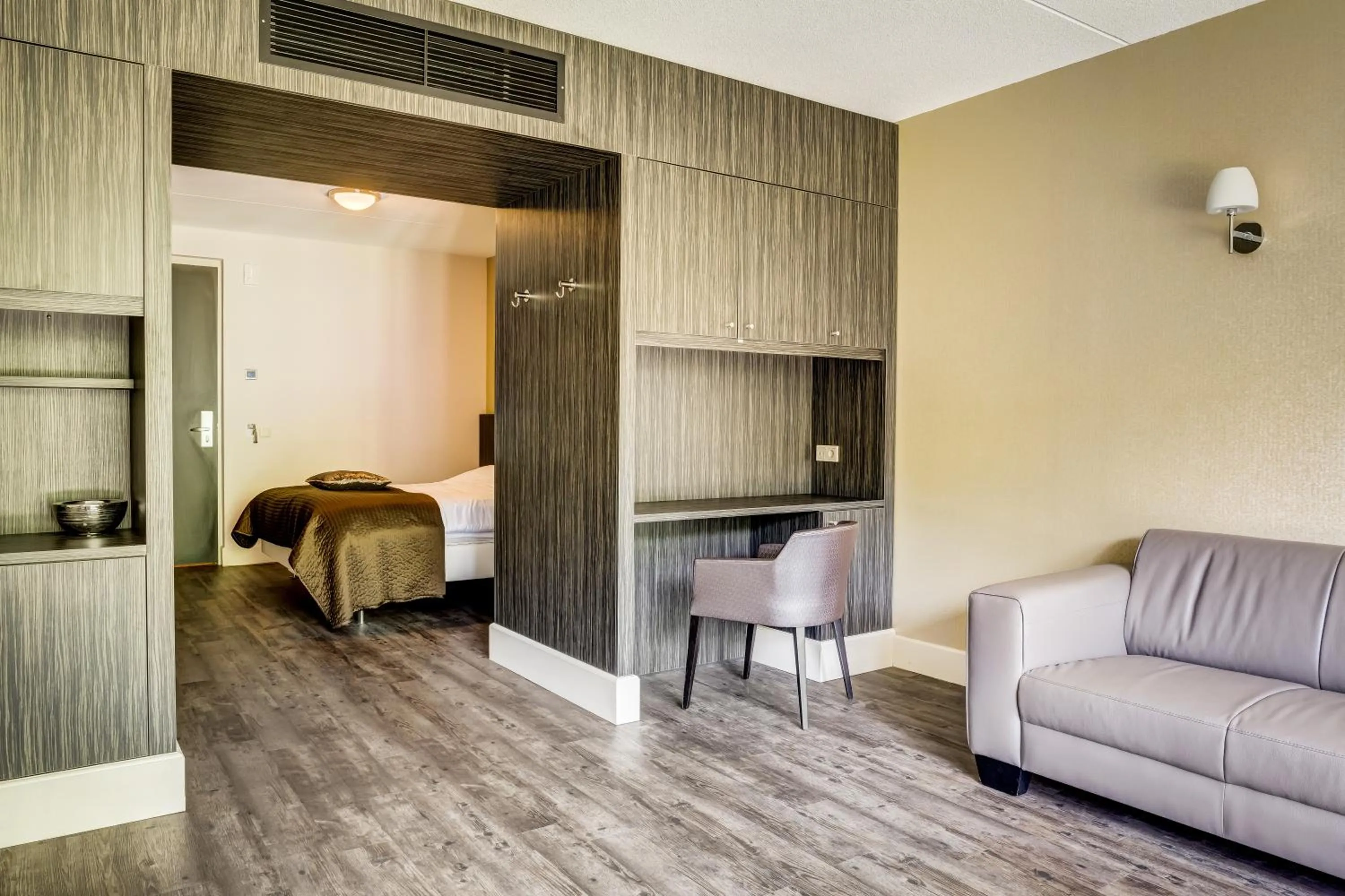 Photo of the whole room, Bed in Fletcher Landgoed Hotel Holthurnsche Hof