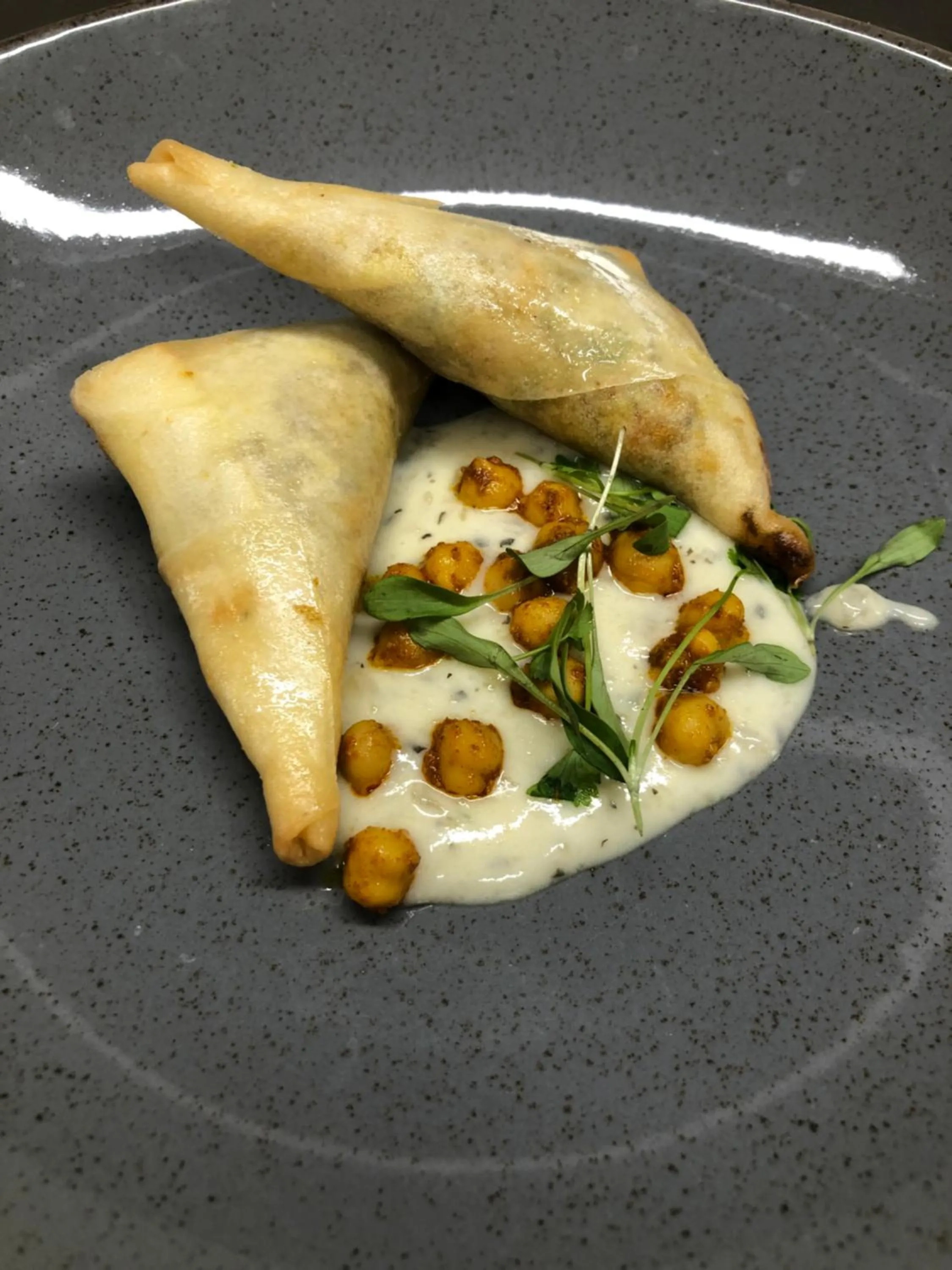 Corinium Hotel & Restaurant