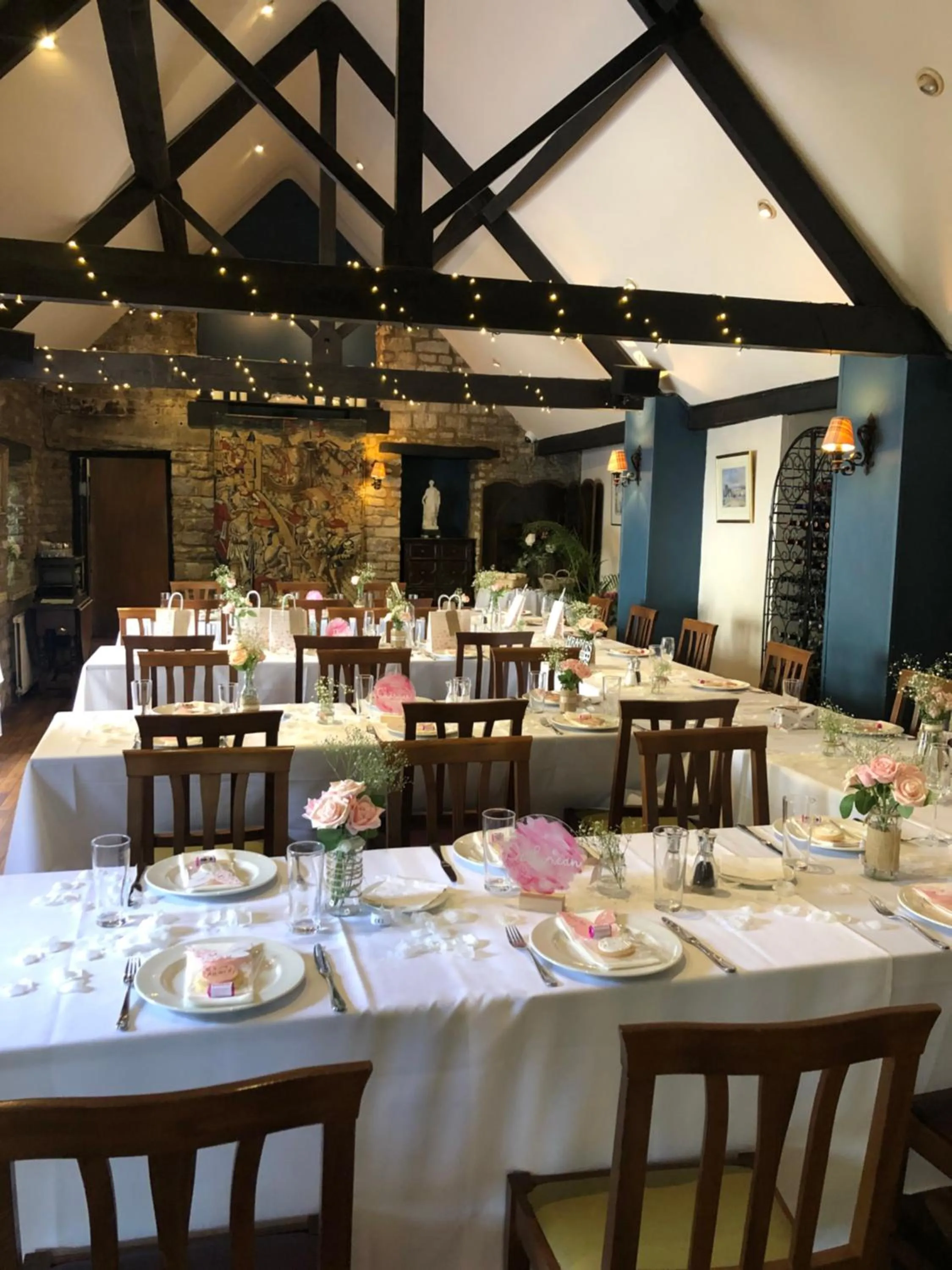 Corinium Hotel & Restaurant