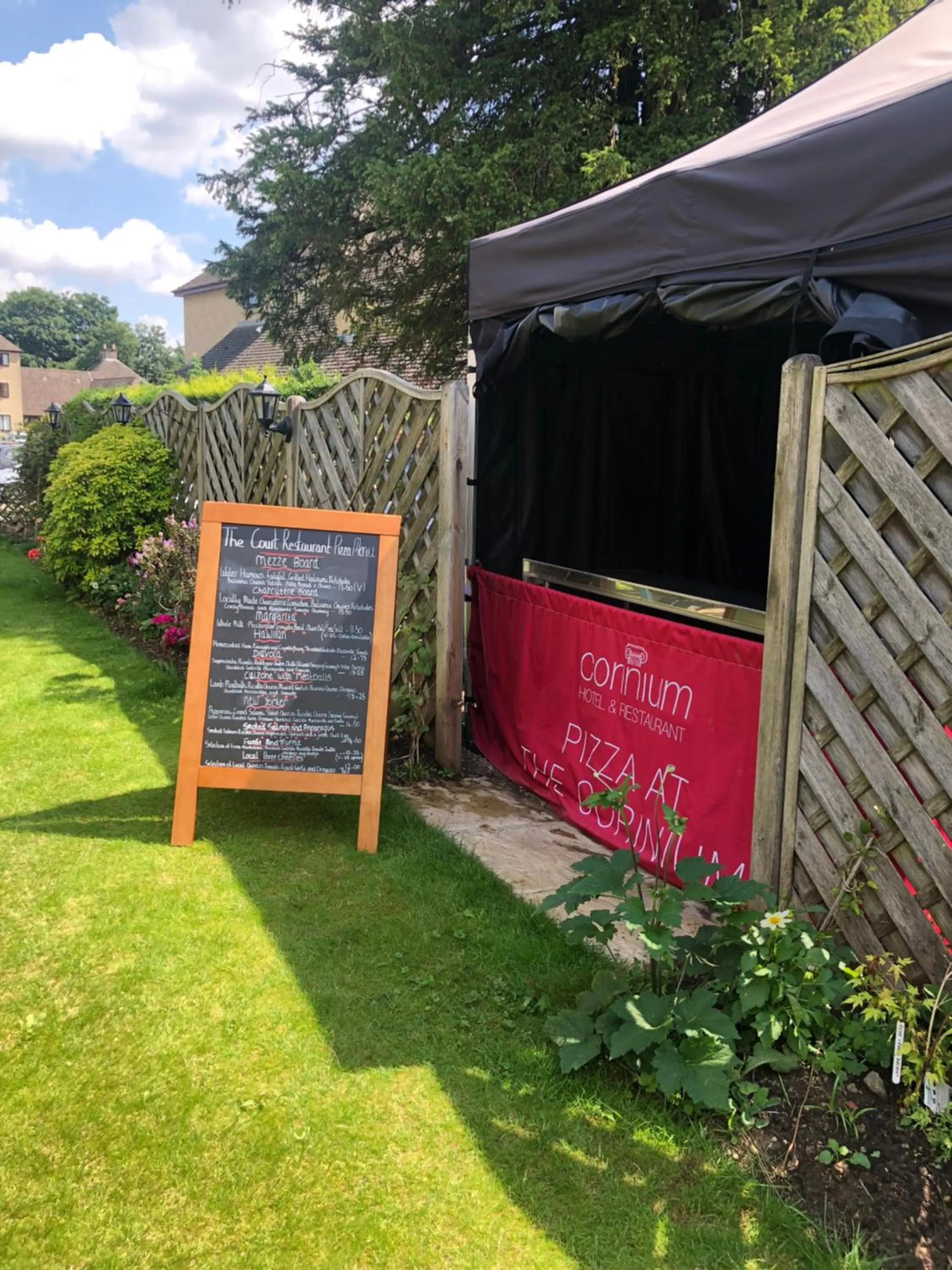 Corinium Hotel & Restaurant