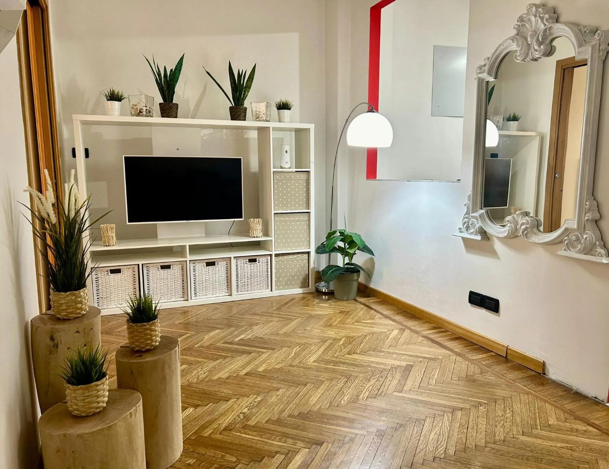TV and multimedia in Santhry House