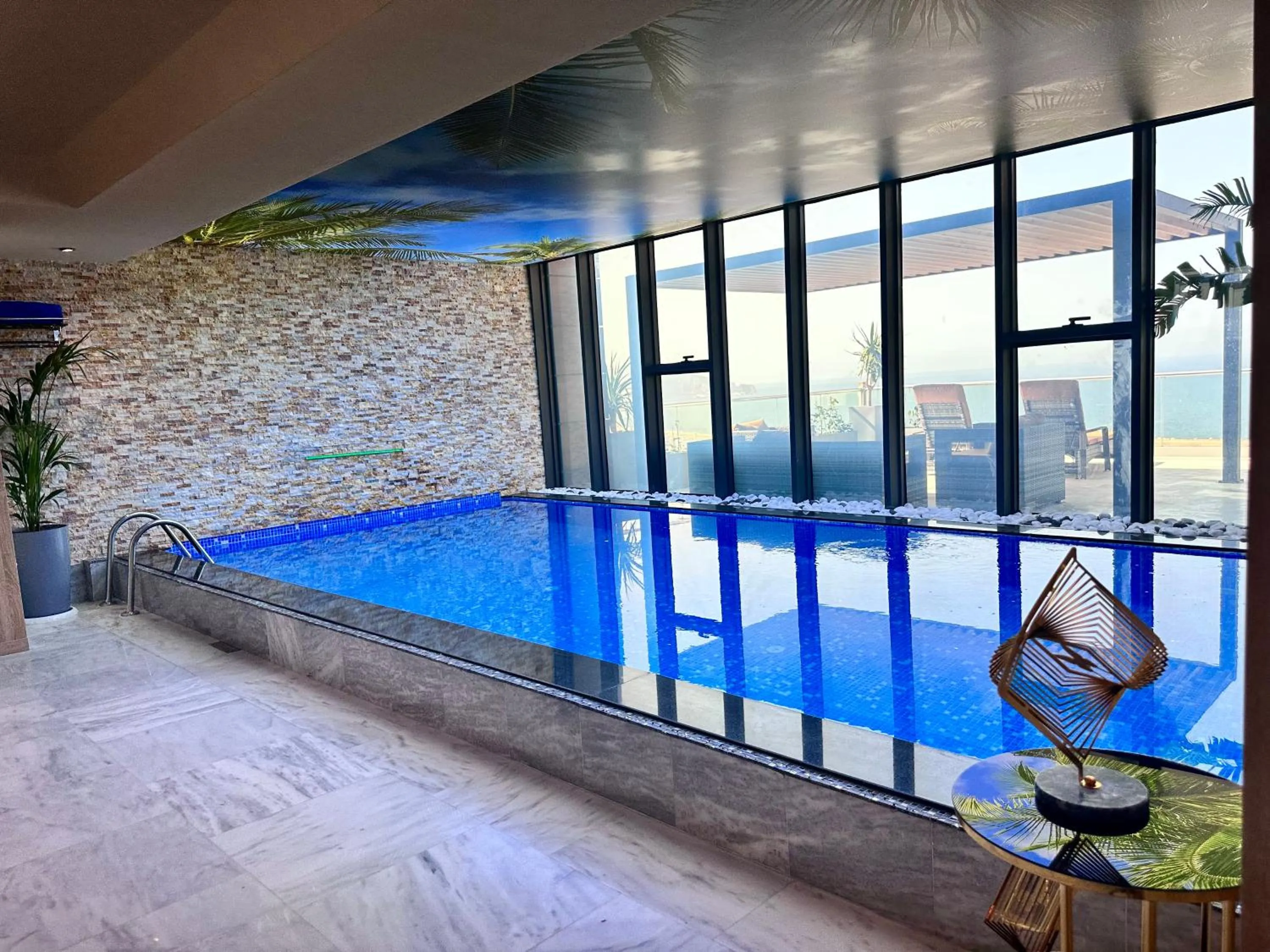 Pool view in 2H Hotel