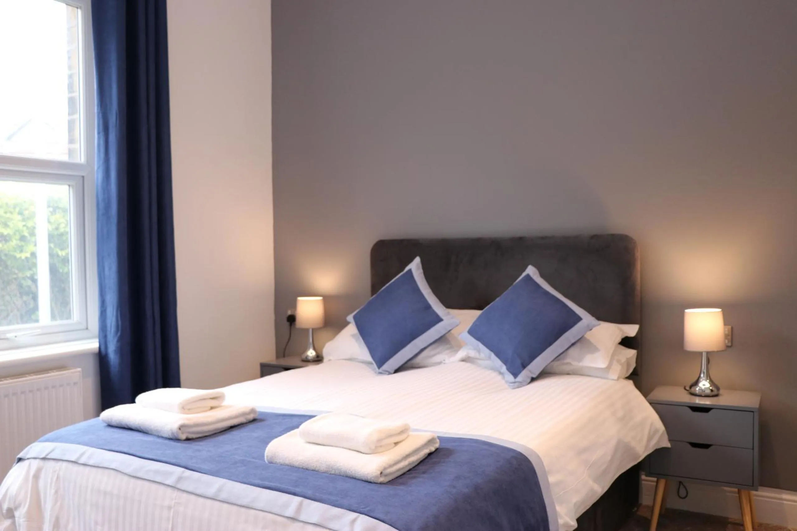 Bedroom, Bed in Dalesgate Hotel - Self Check In