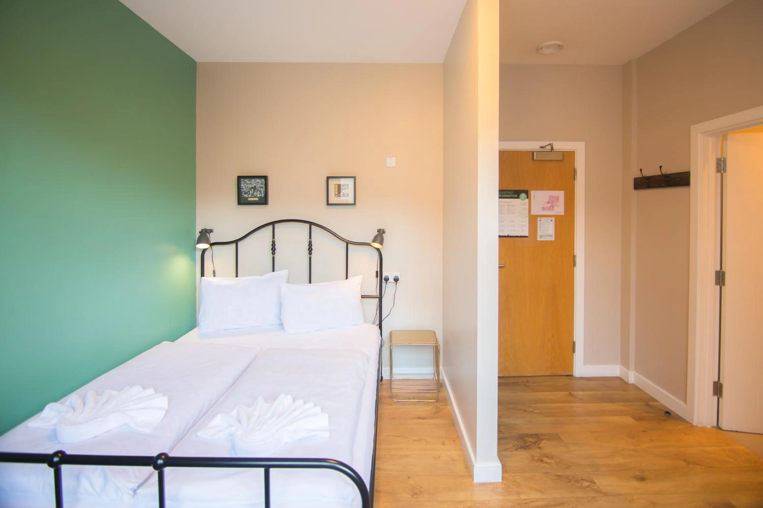 Bed in Wombat's City Hostel London