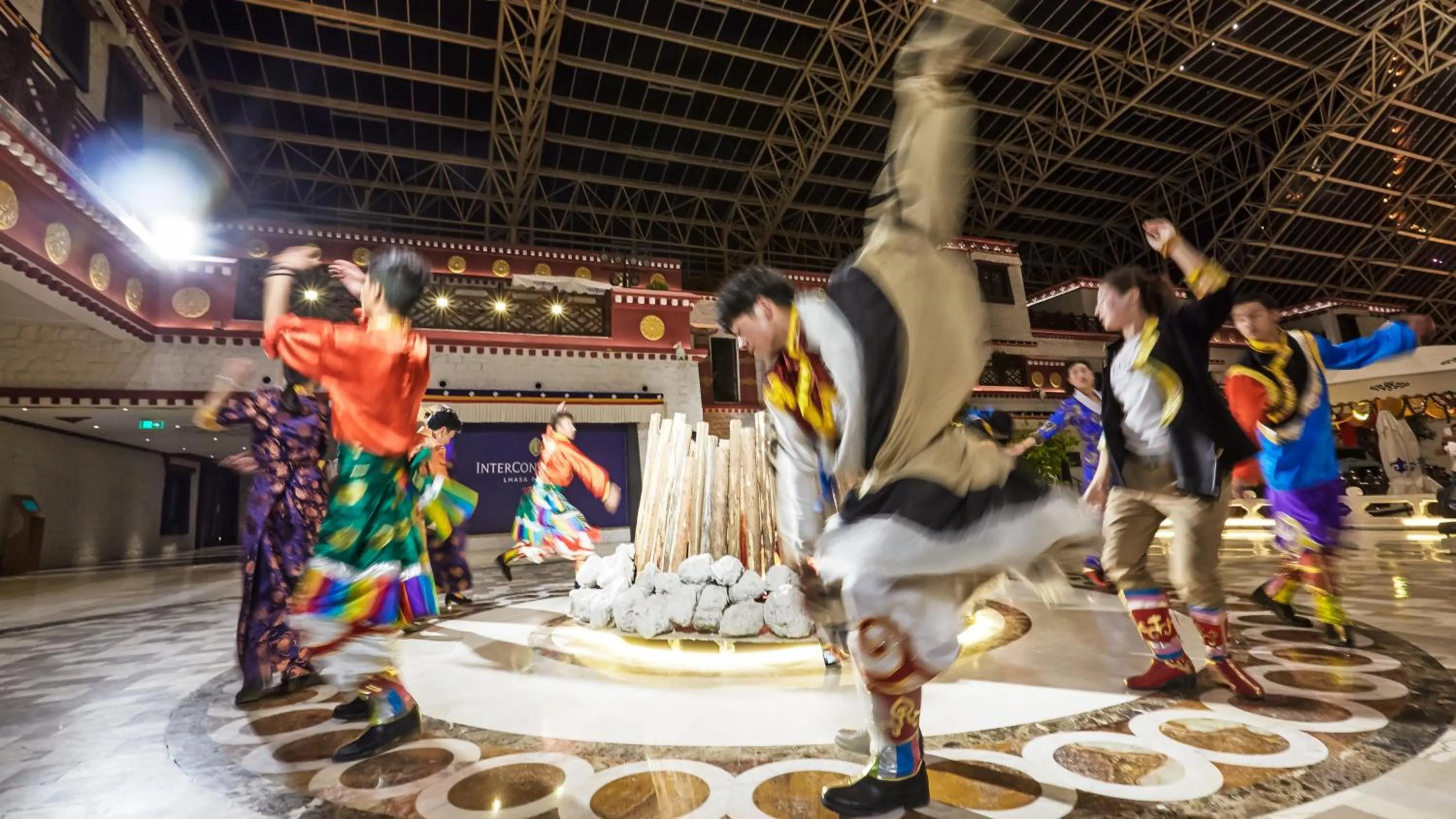 Lobby or reception in InterContinental Lhasa Paradise by IHG