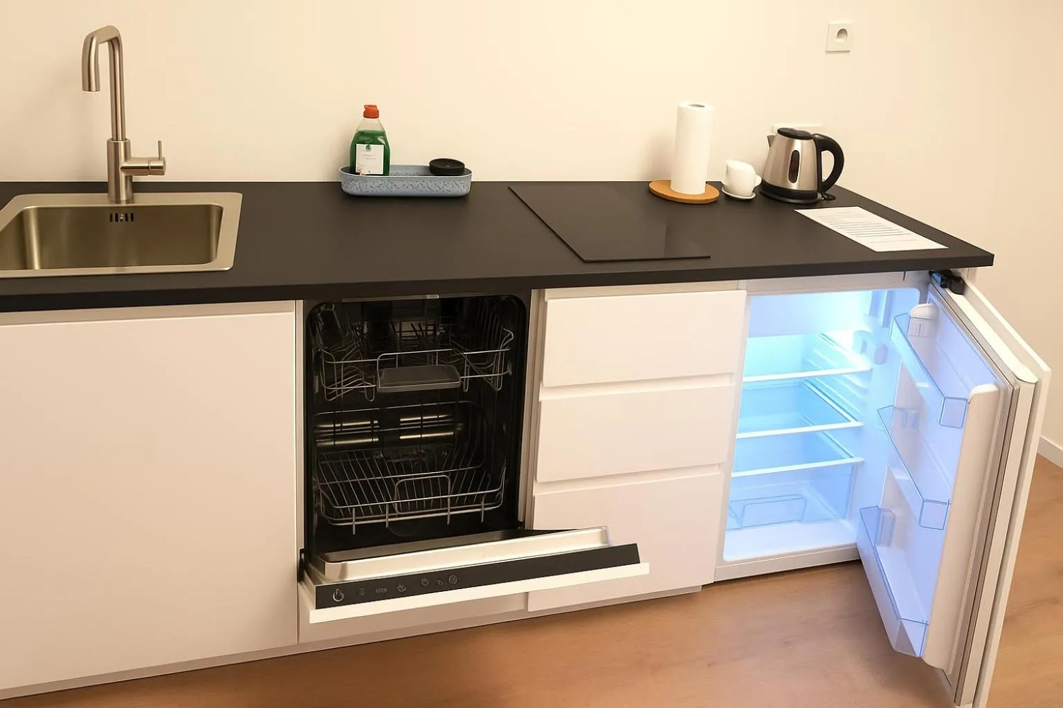 Kitchen or kitchenette in Glacier World - Hoffell Guesthouse