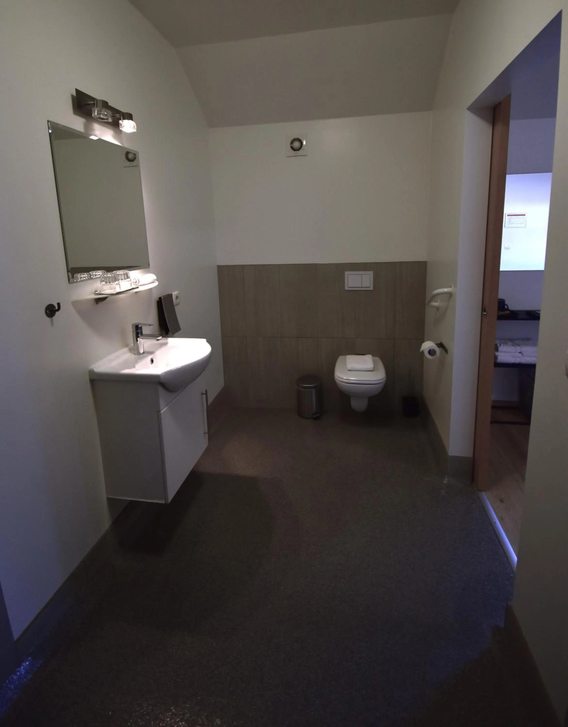 Bathroom in Glacier World - Hoffell Guesthouse