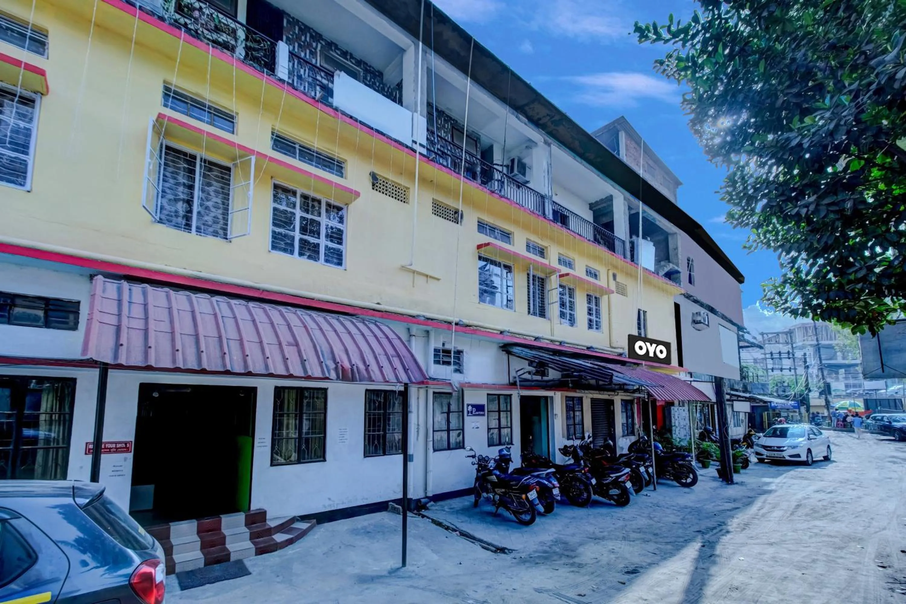 Facade/entrance in SPOT ON Rainbow Lodge