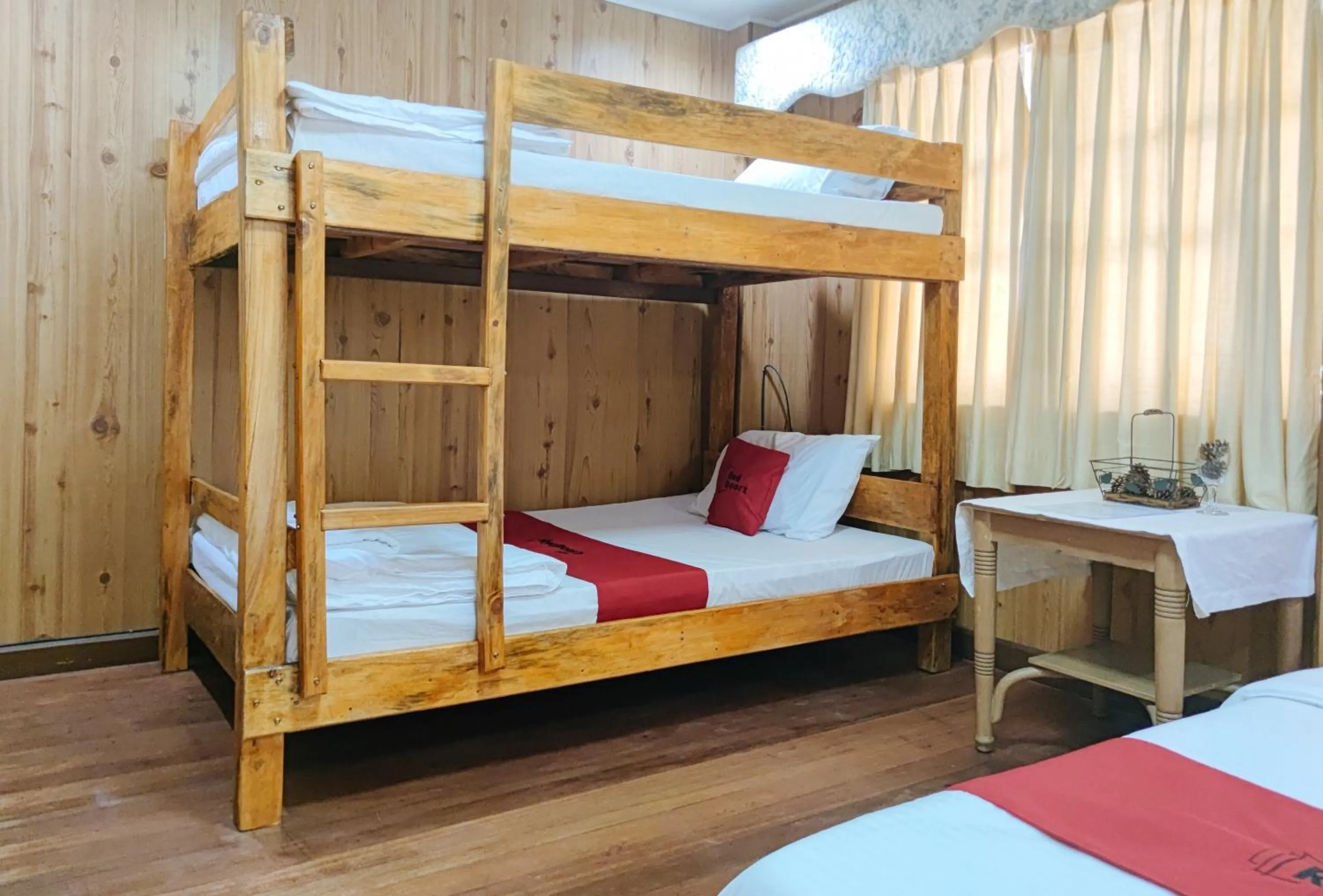 bunk bed, Bed in RedDoorz @ Monterrazas Village Homestay Baguio