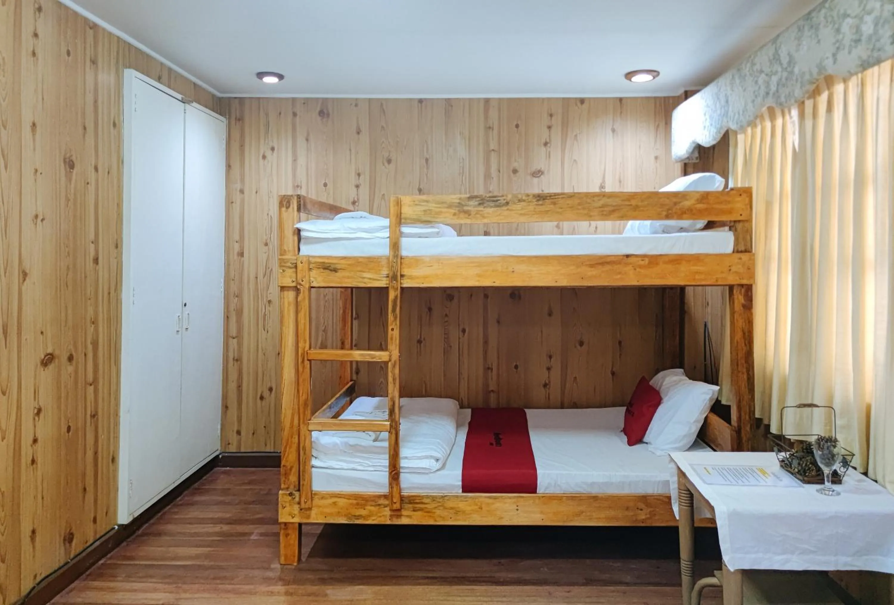 bunk bed, Bed in RedDoorz @ Monterrazas Village Homestay Baguio