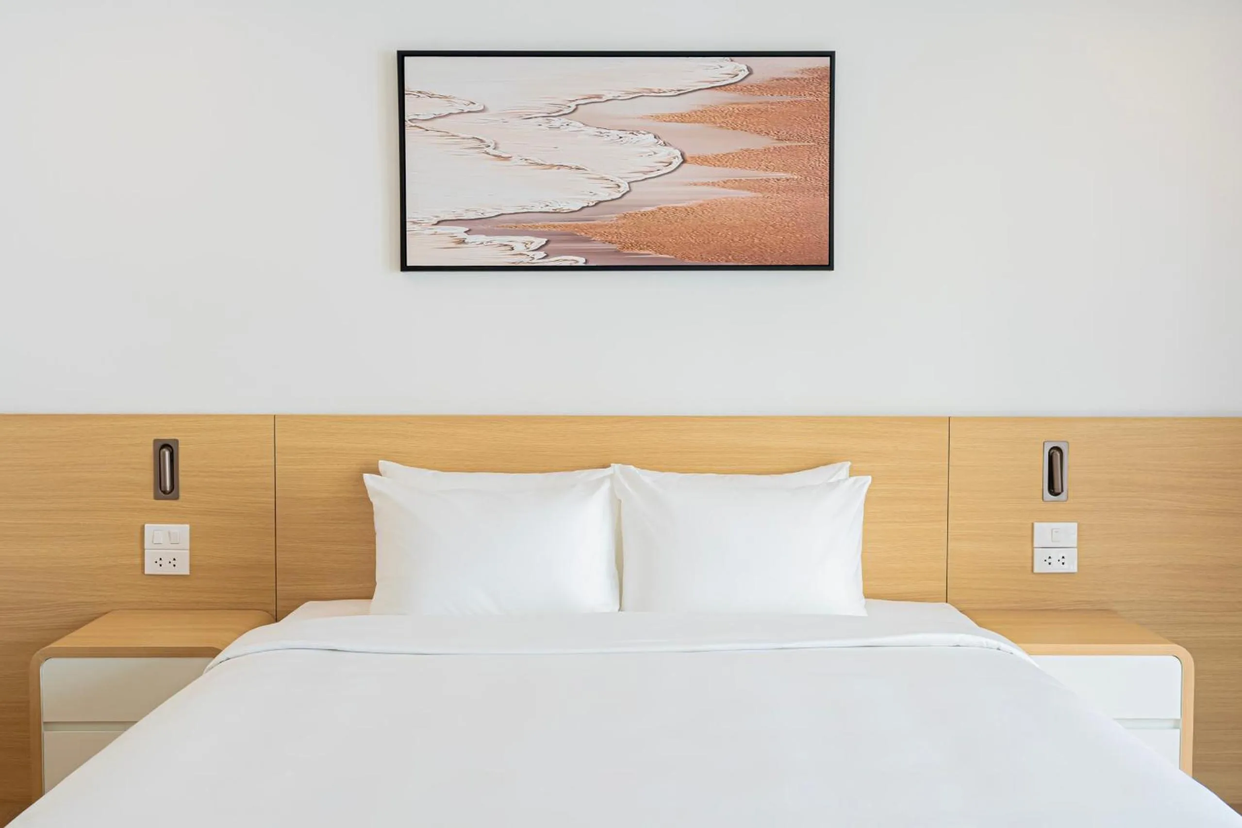 Bed in The Yen Residences Danang