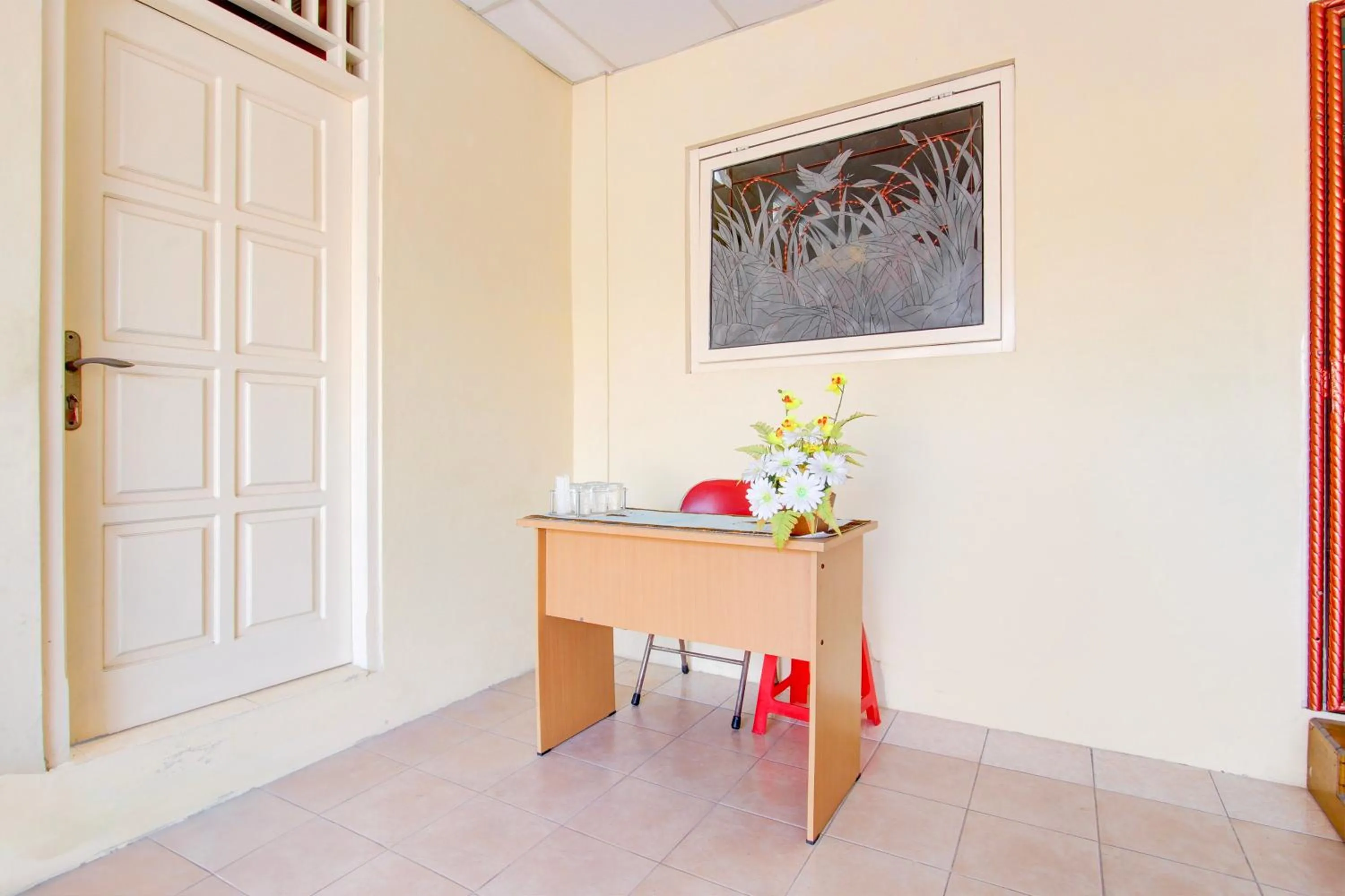 Lobby or reception in Hotel O Kenzie Bunkbed Syariah