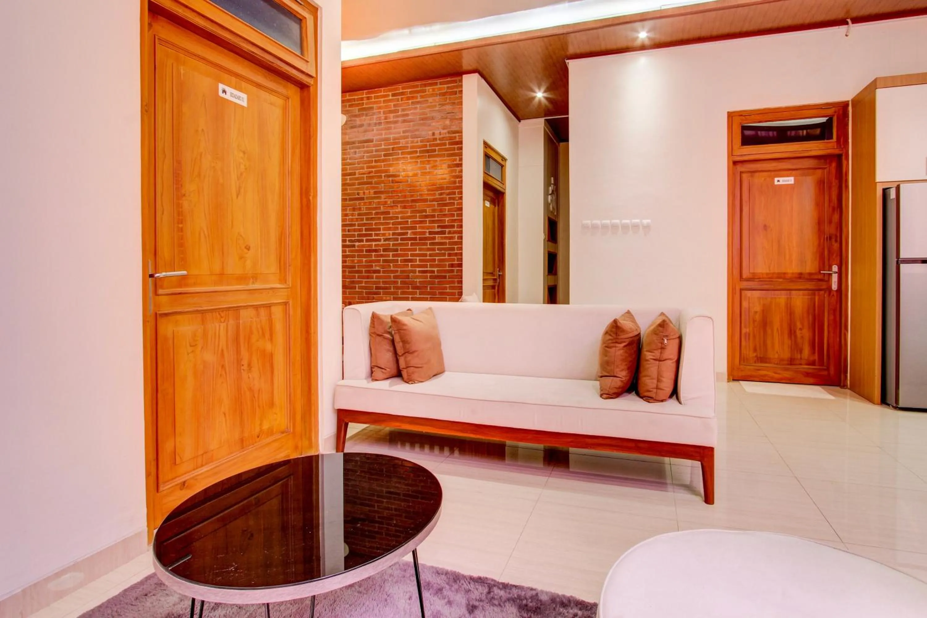 Lobby or reception in Capital O 93718 Homestay 3 Bidadari