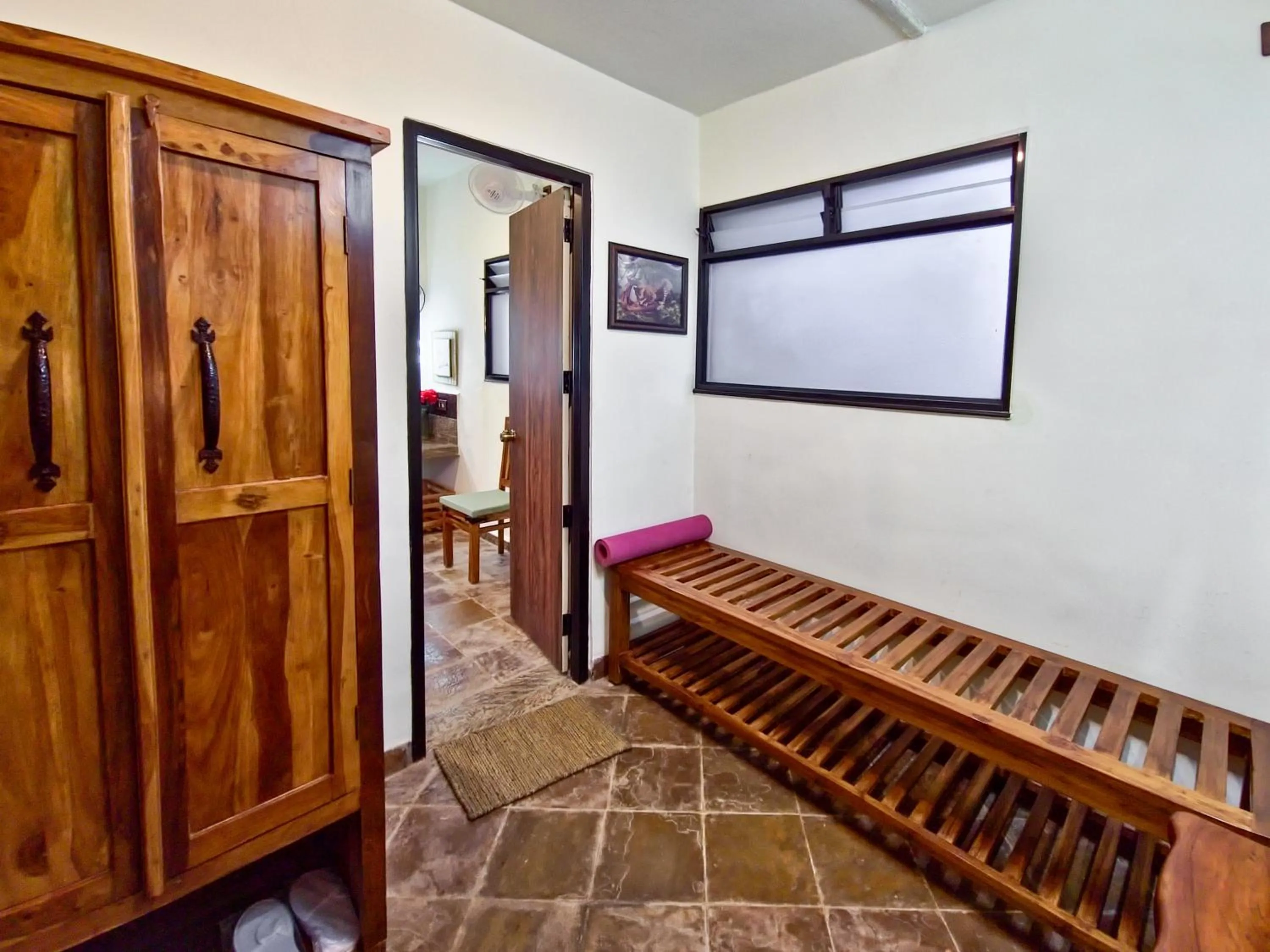 Seating area in Tathastu Bandhavgarh