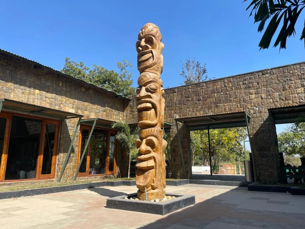 Facade/entrance in Tathastu Bandhavgarh