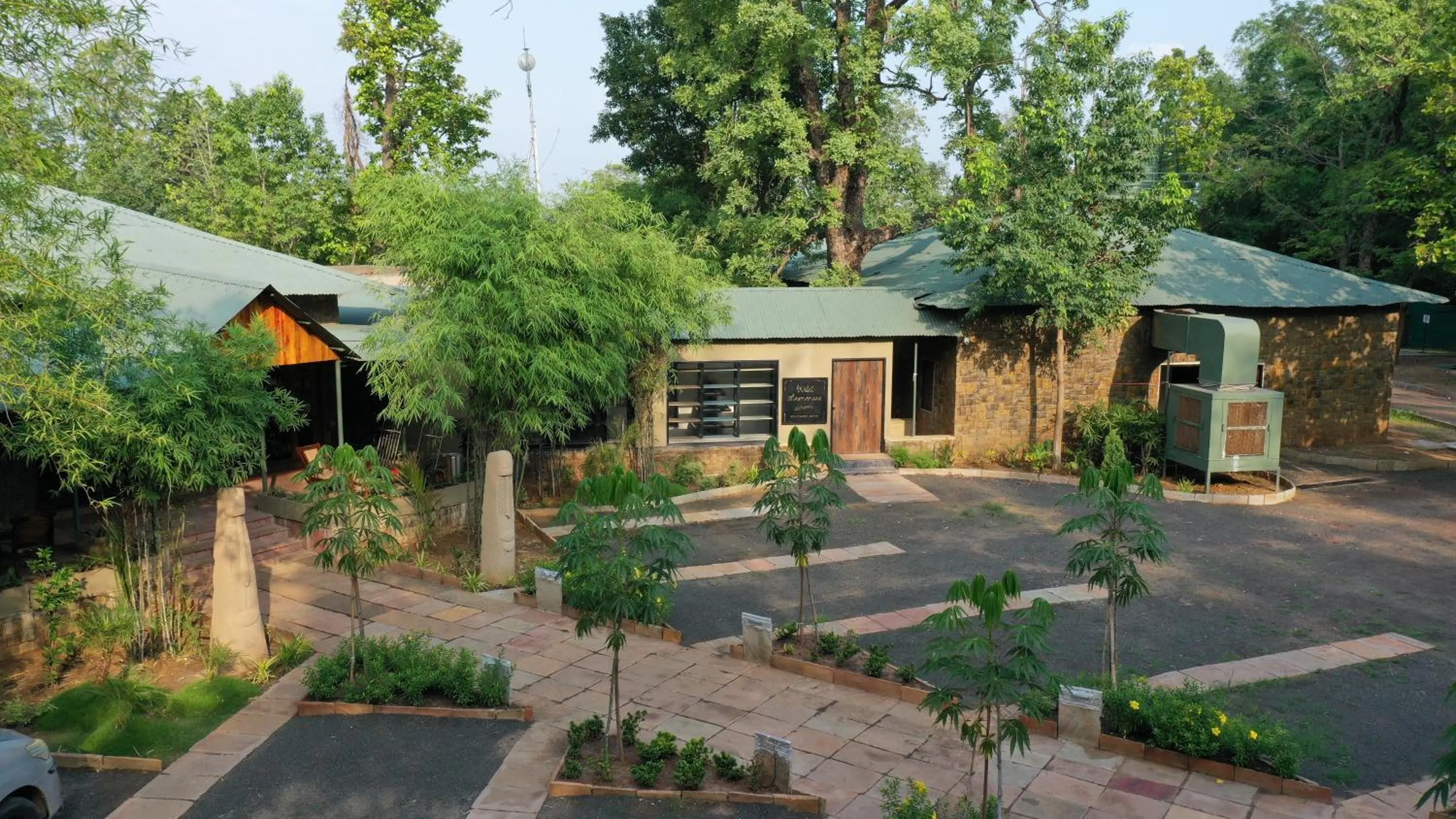 room service in Tathastu Bandhavgarh