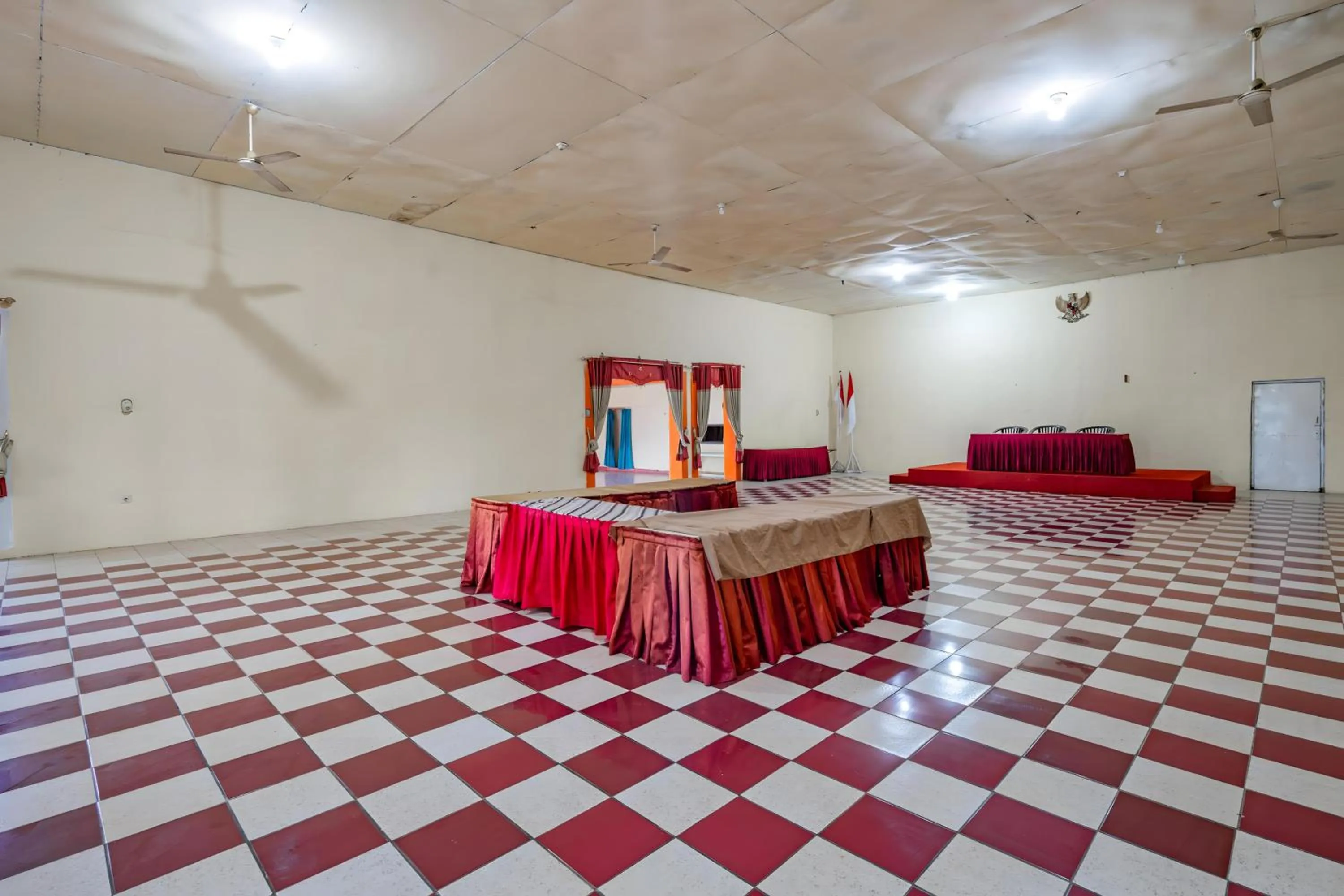 Lobby or reception in Capital O 93733 Hotel Linggarjati Kuningan