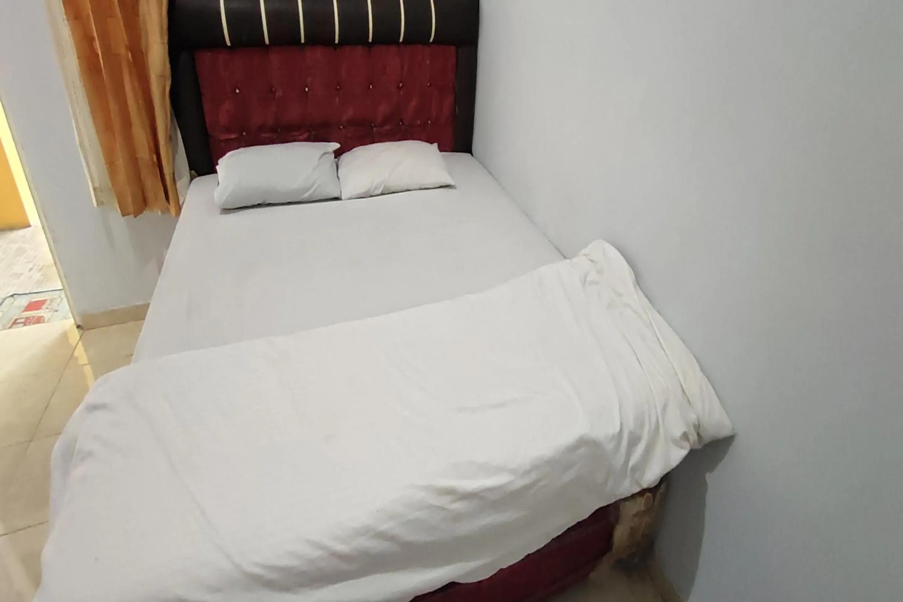 Bedroom, Bed in Hotel O Homestay Citra