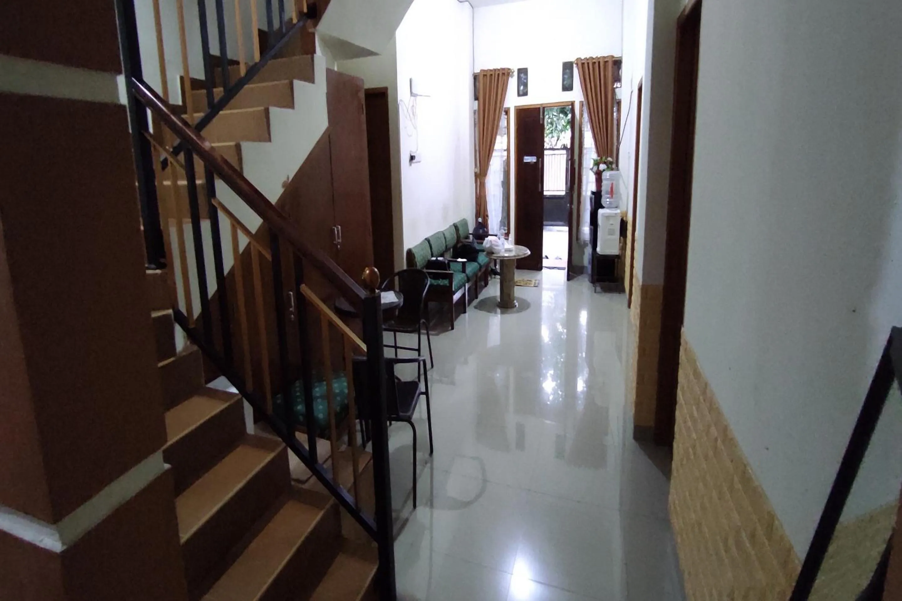 Lobby or reception in Hotel O Homestay Citra