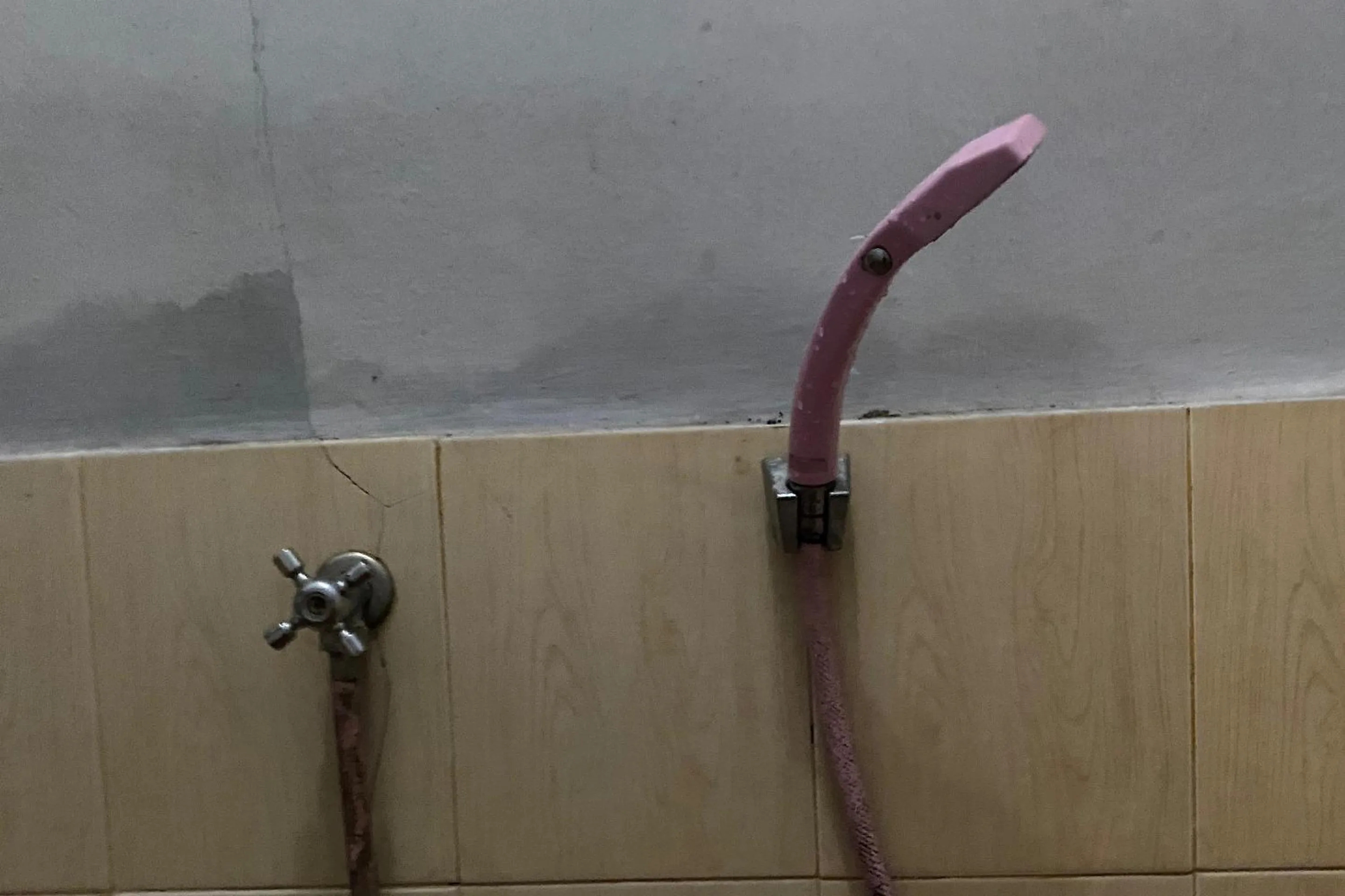 Bathroom in OYO 93757 Rasya Homestay Near SD Negeri 6 Mataram