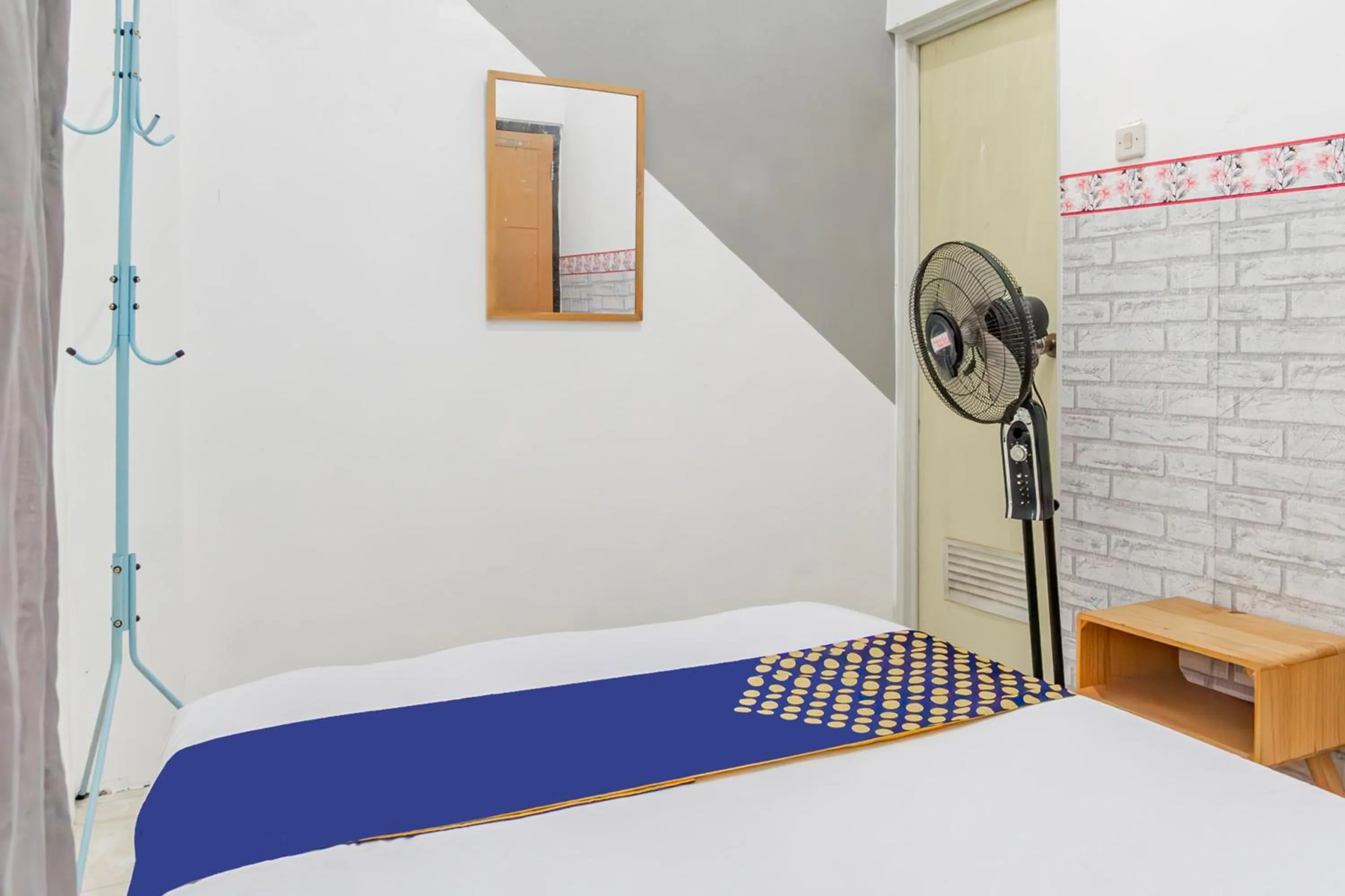 Bedroom, Bed in Hotel O Ita Homestay Syariah