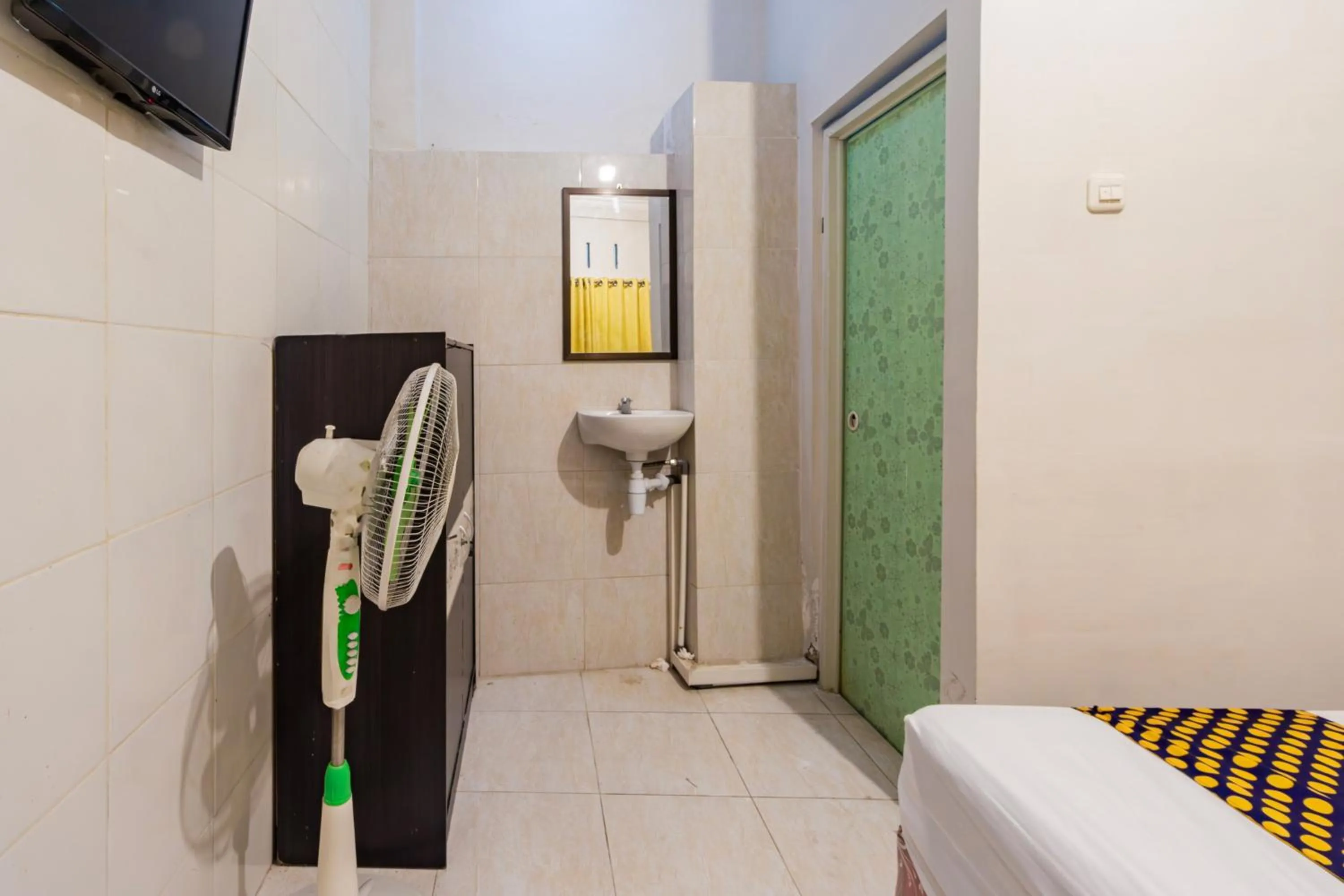 Bedroom in Hotel O Siwalanpanji Homestay Syariah