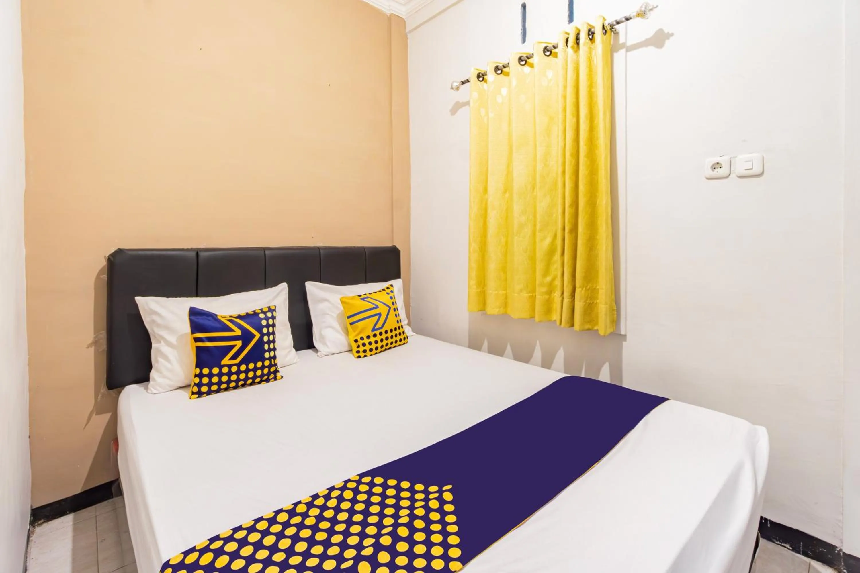 Bedroom, Bed in Hotel O Siwalanpanji Homestay Syariah