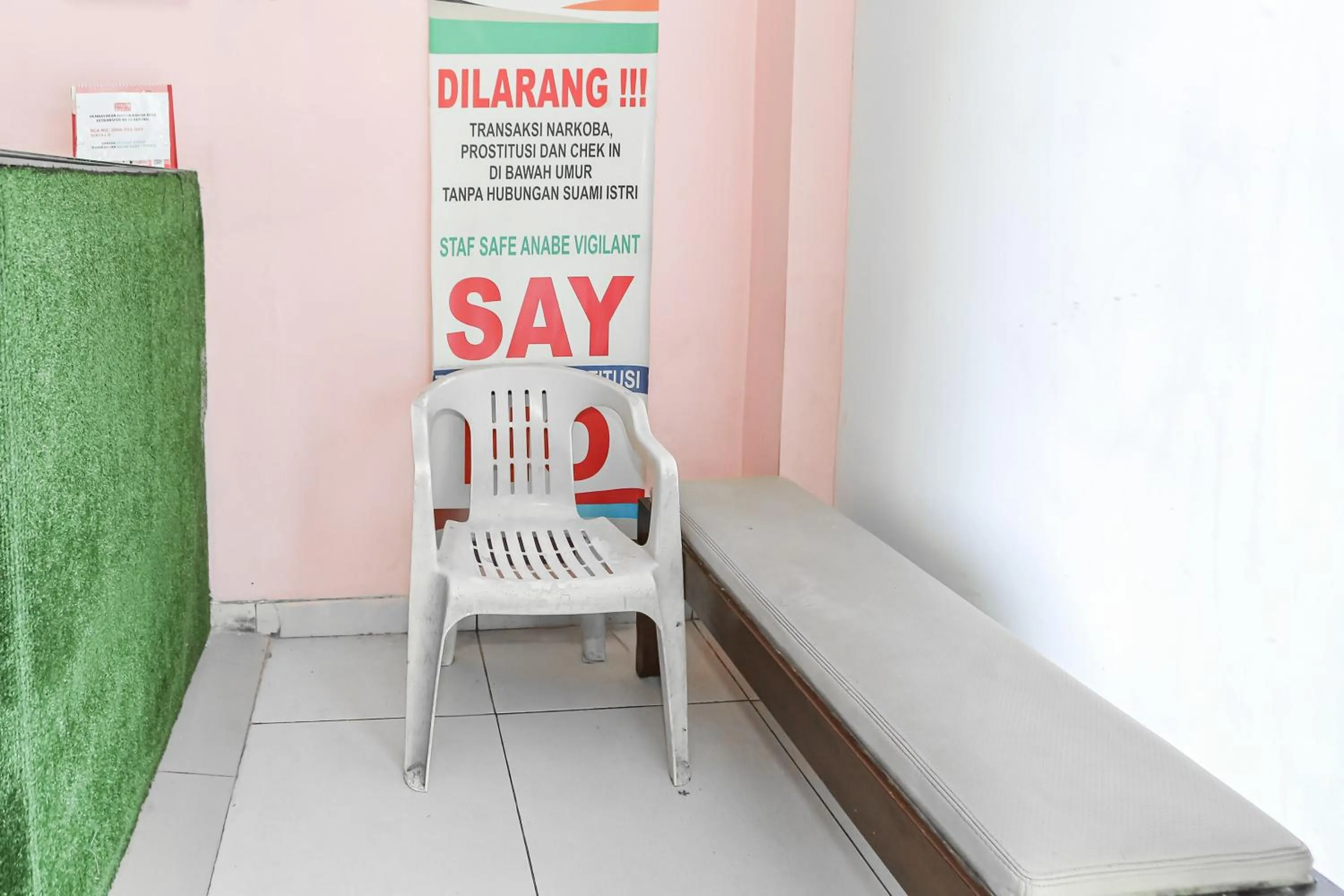 Lobby or reception in Hotel O Iconiq Rooms