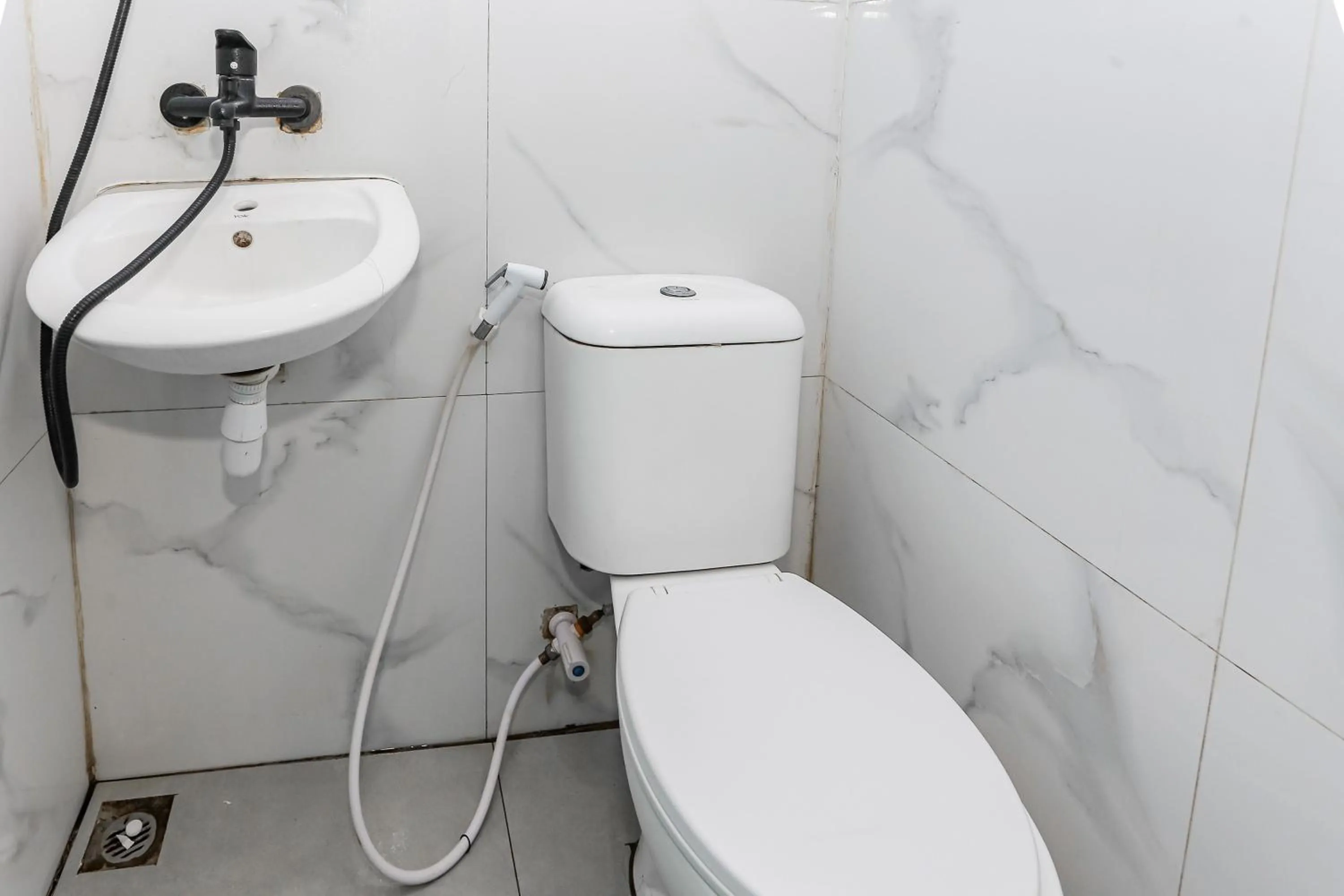 Bathroom in Hotel O Iconiq Rooms