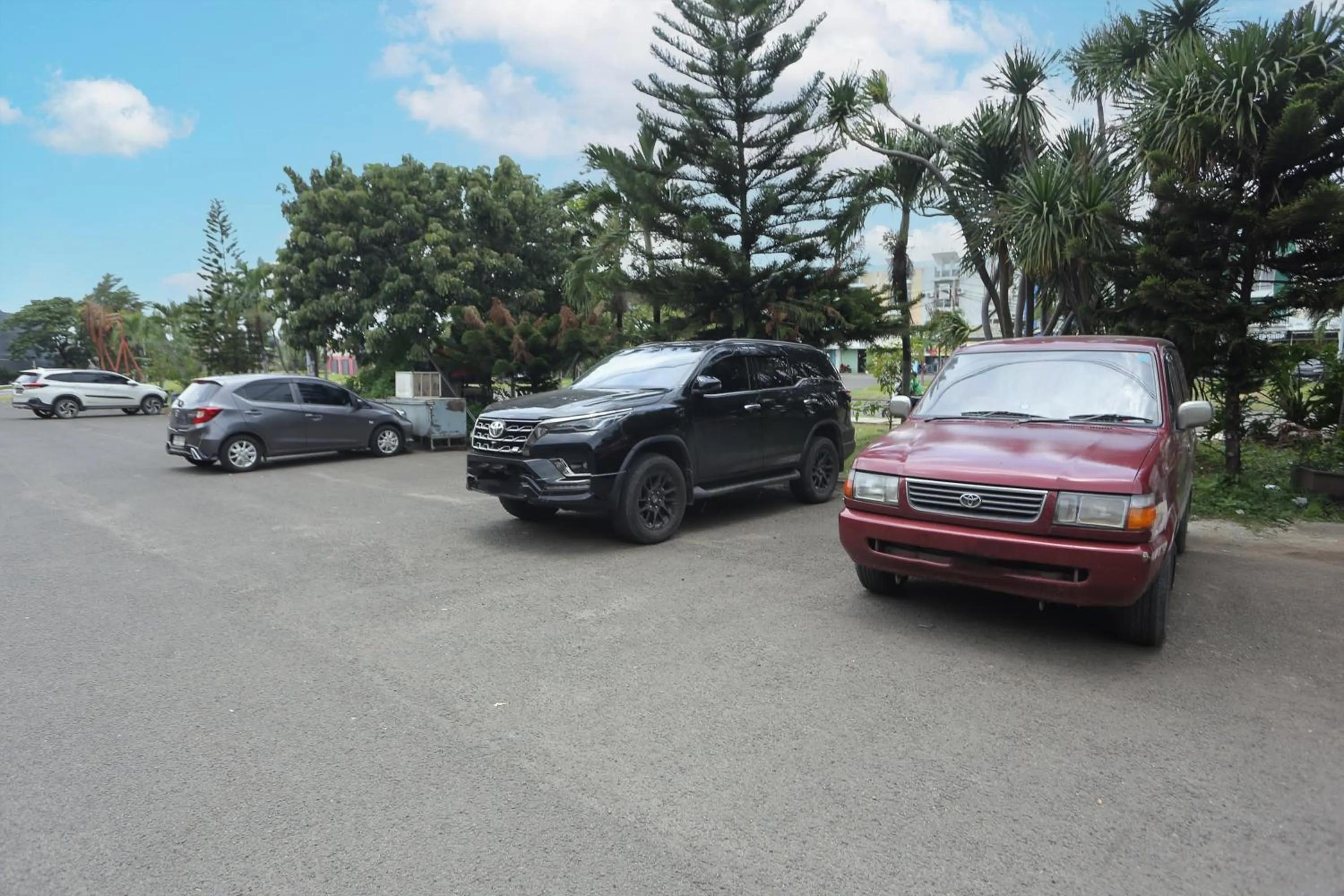 Facade/entrance in Hotel O Iconiq Rooms