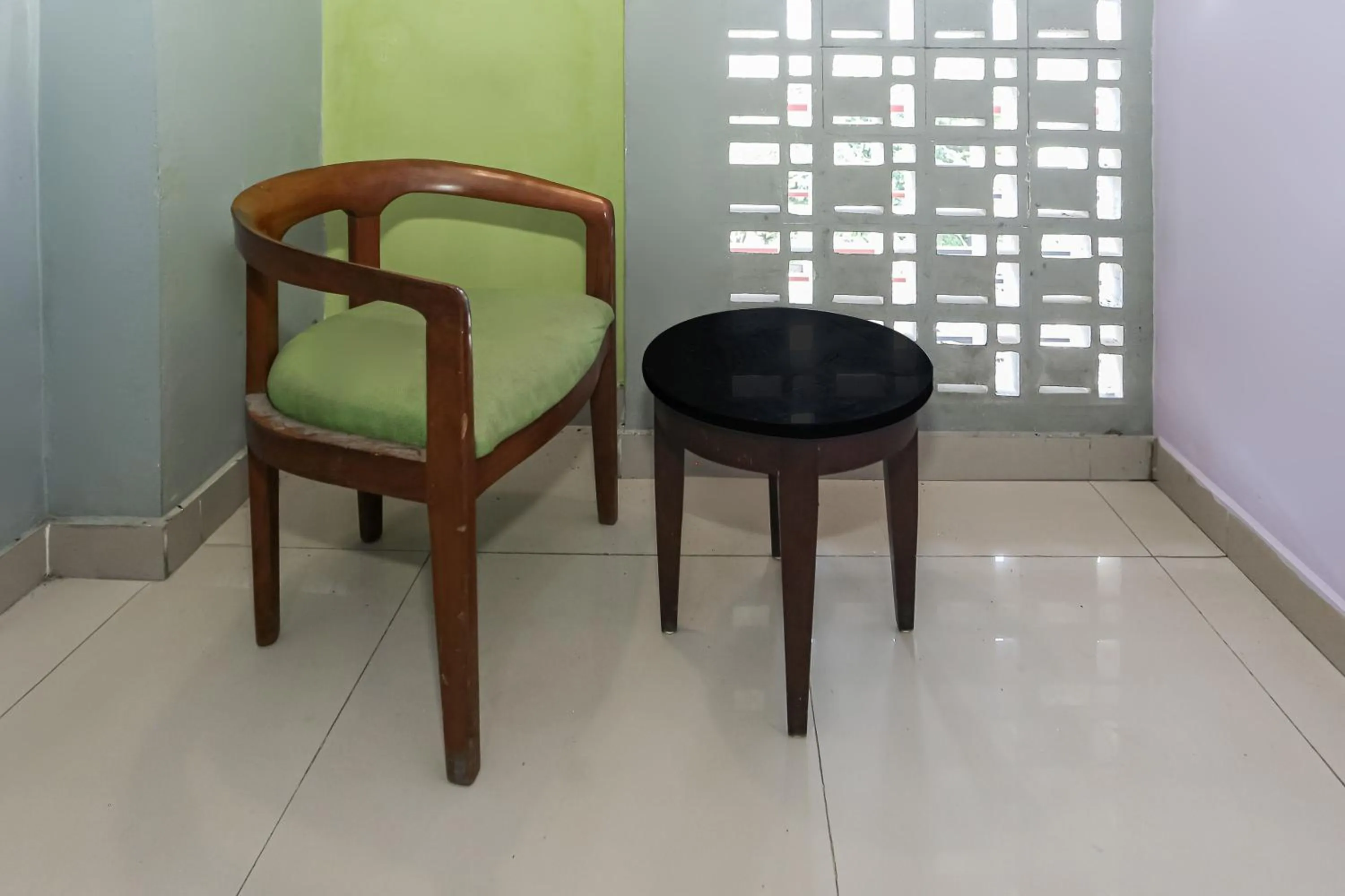 Lobby or reception in Hotel O Iconiq Rooms