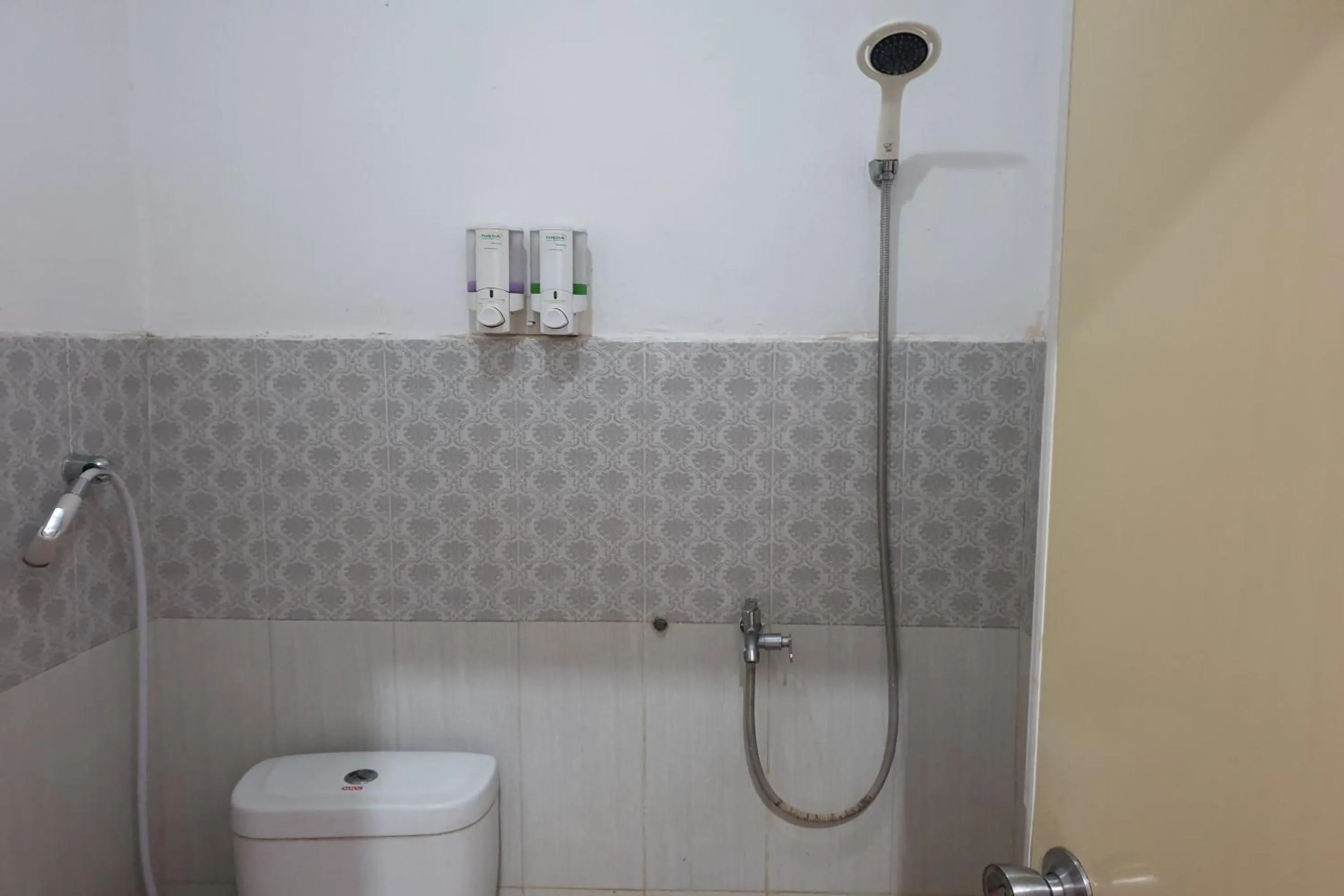 Bathroom in Hotel O Nilam Guest HouseNearYani Heahlerr