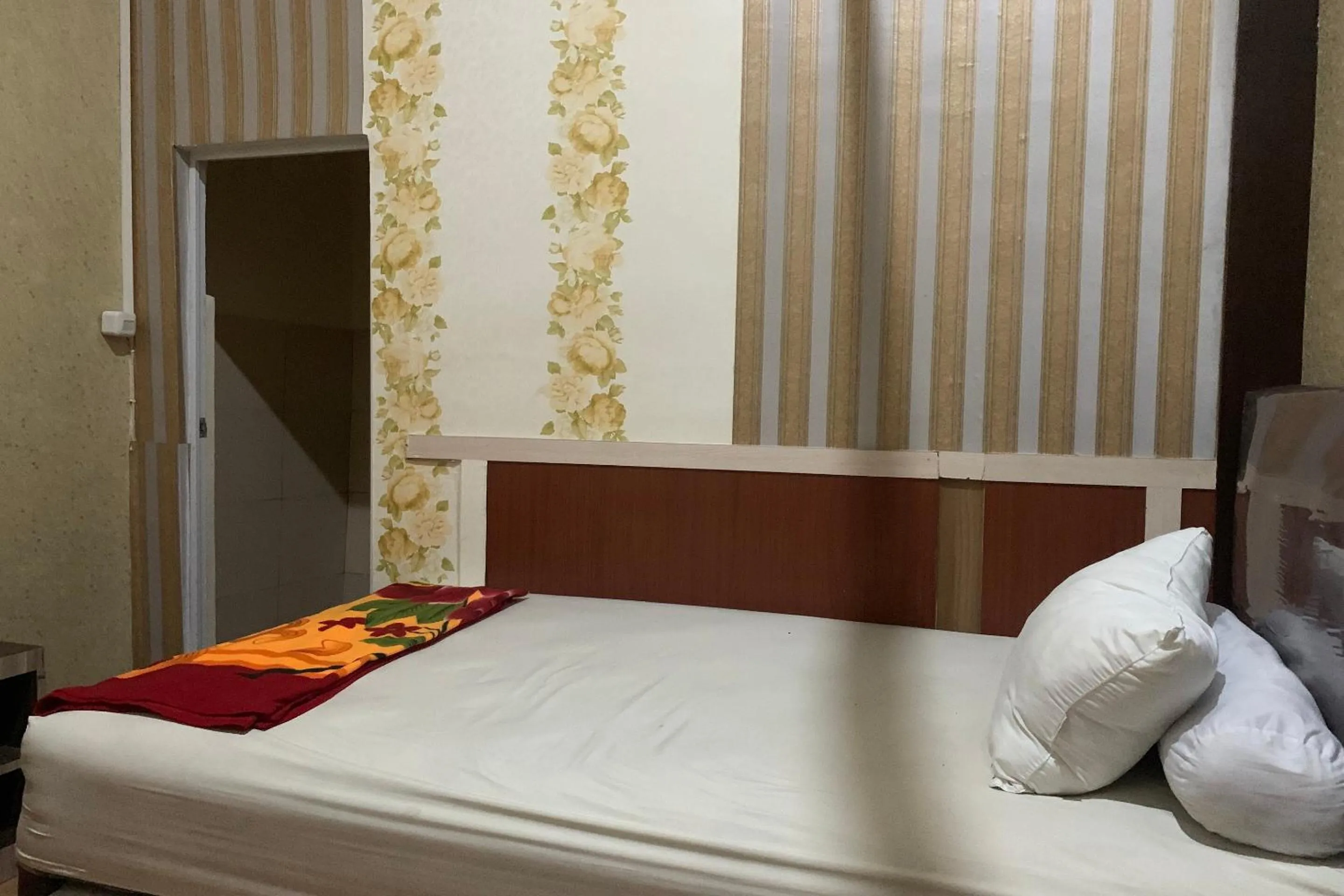 Standard Double Room in Hotel O Kost Hidayat Syariah