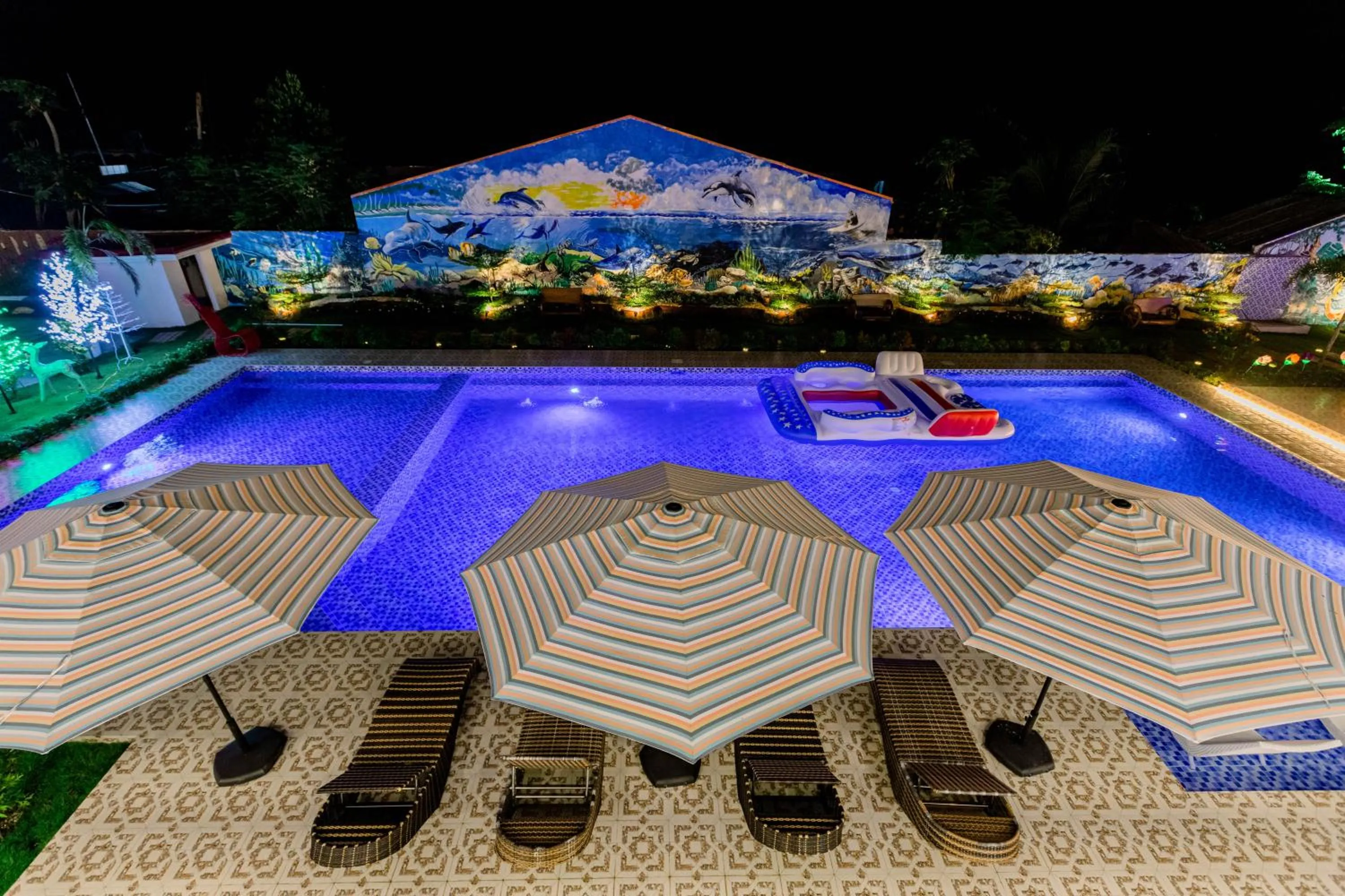 Night in Sonrisa Resort De Playa by Hiverooms