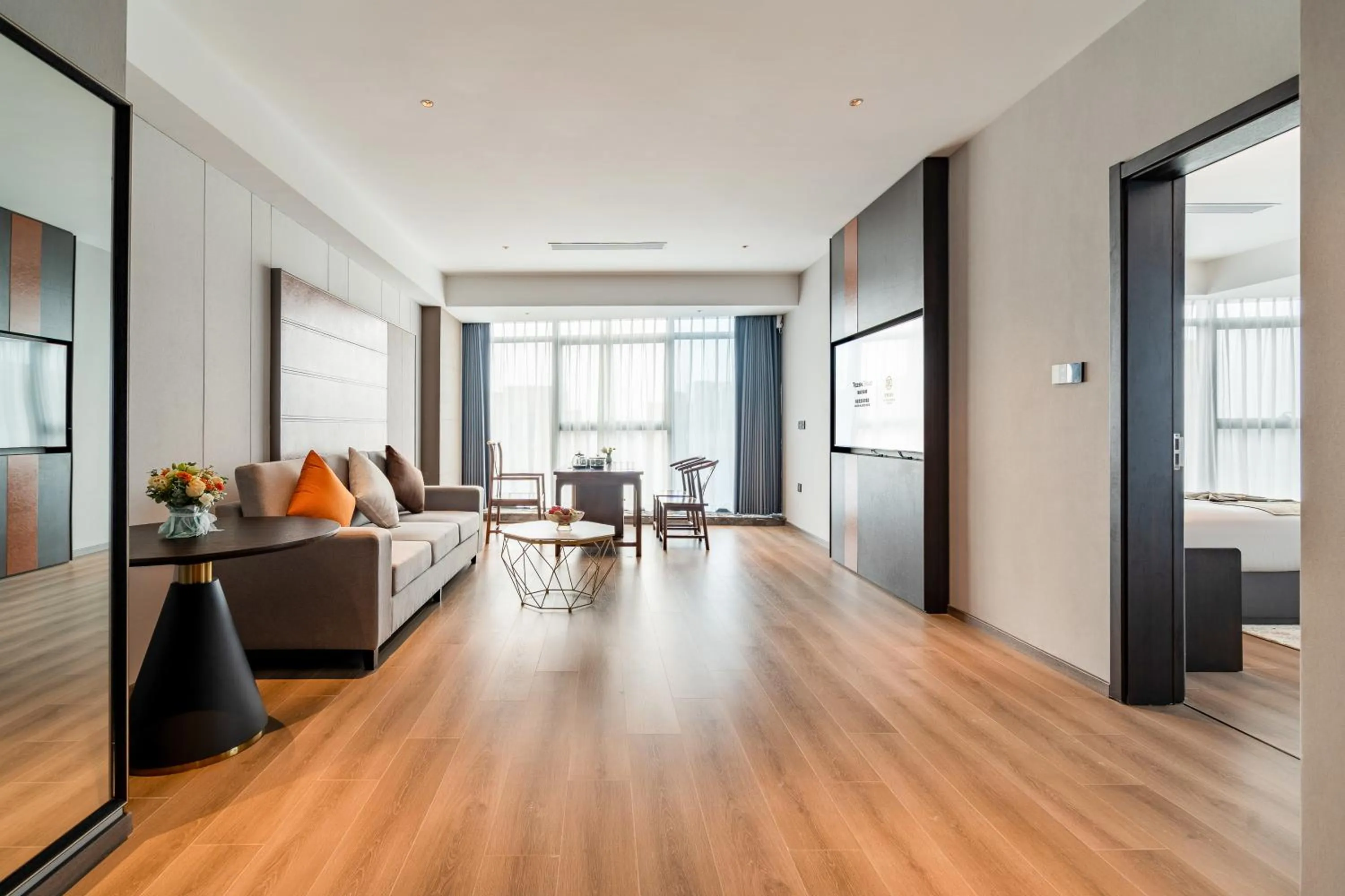 Photo of the whole room in The Puyan Hotel Hangzhou Jiubao