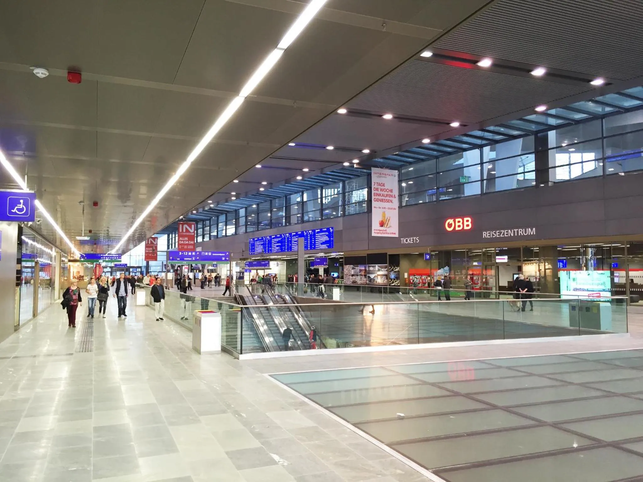 Area and facilities in Penthouse Apartments