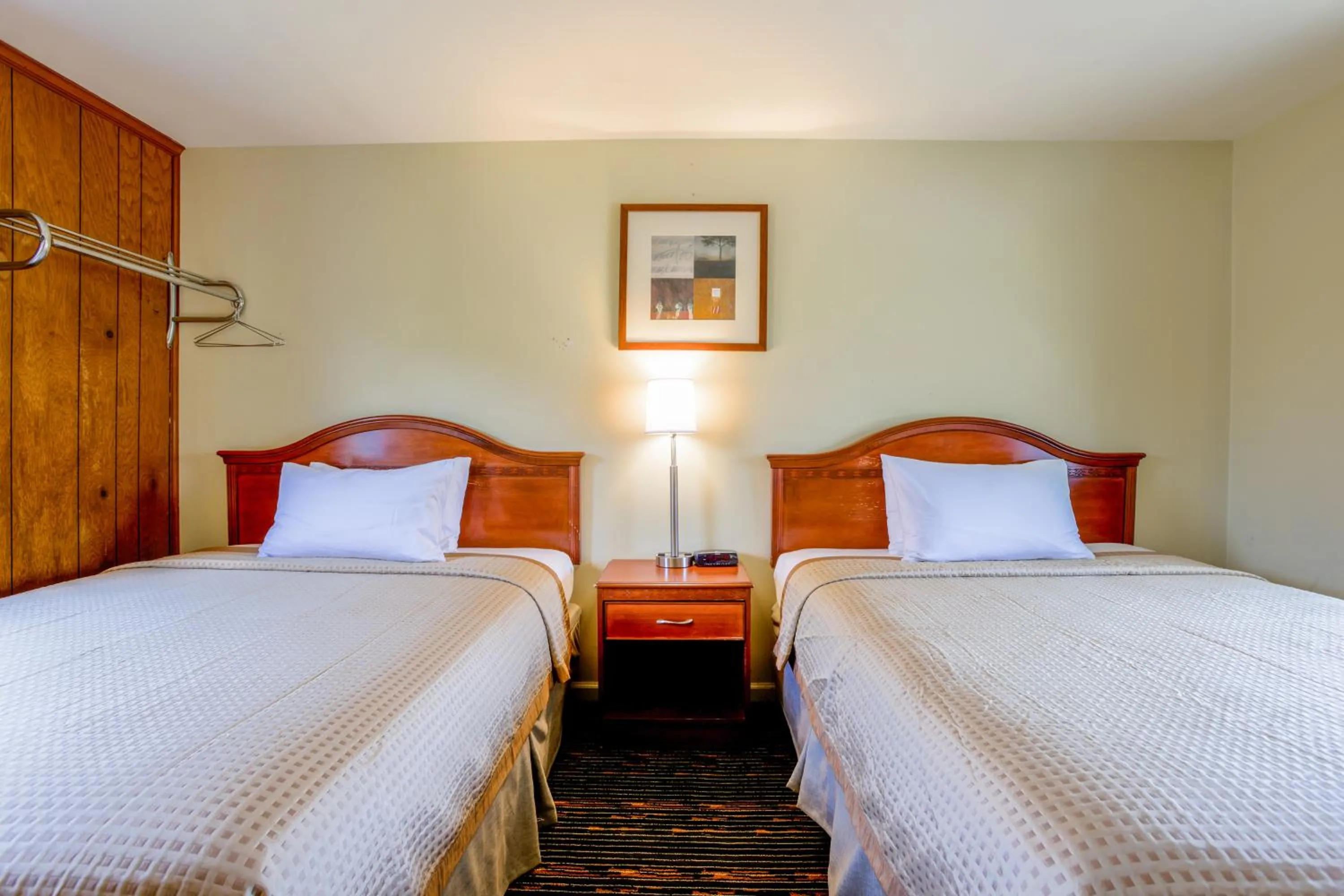 Bedroom, Bed in Relax Inn By OYO Natural Bridge I-81